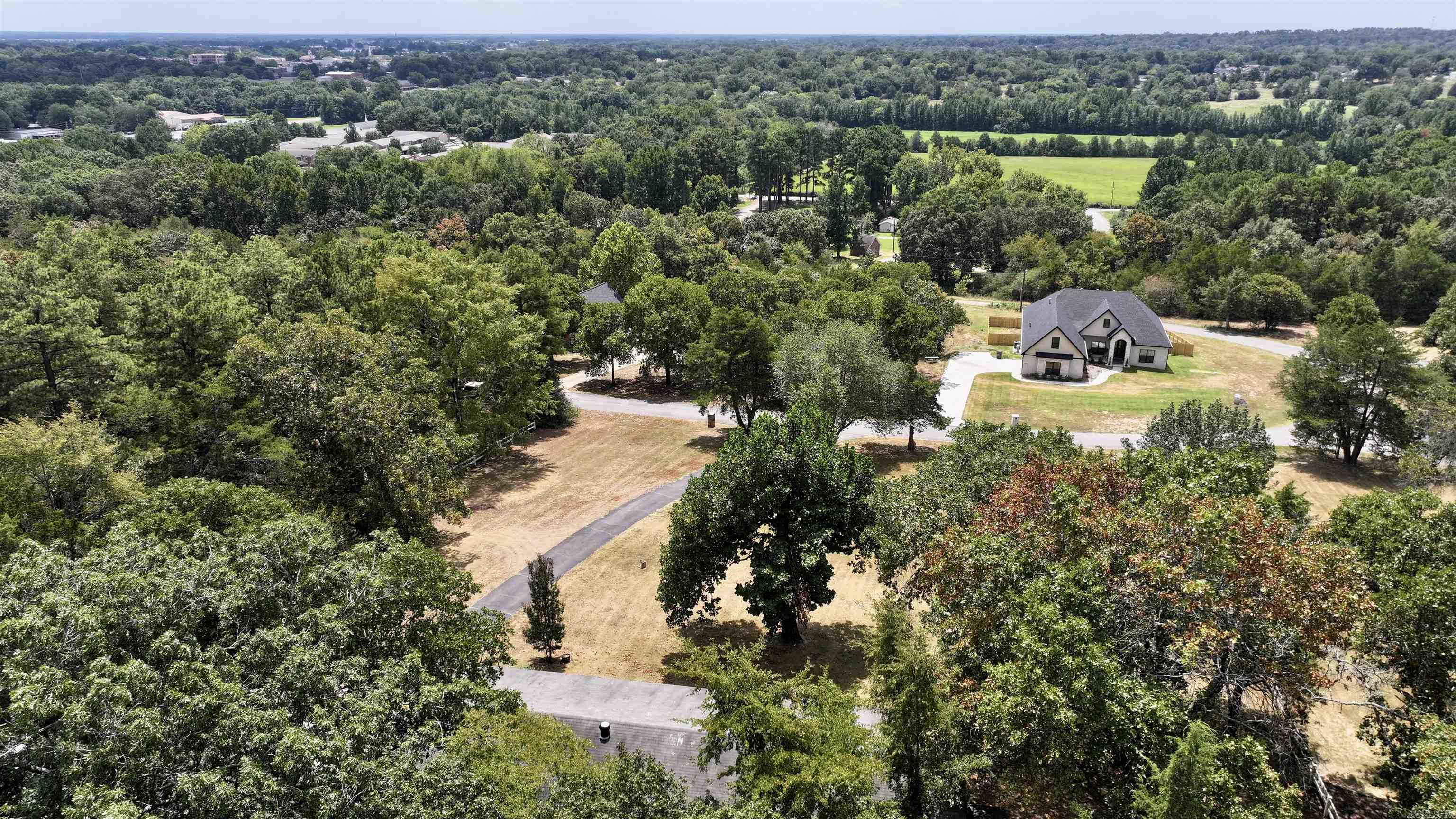 1310 Headlee Dr  Searcy, AR
