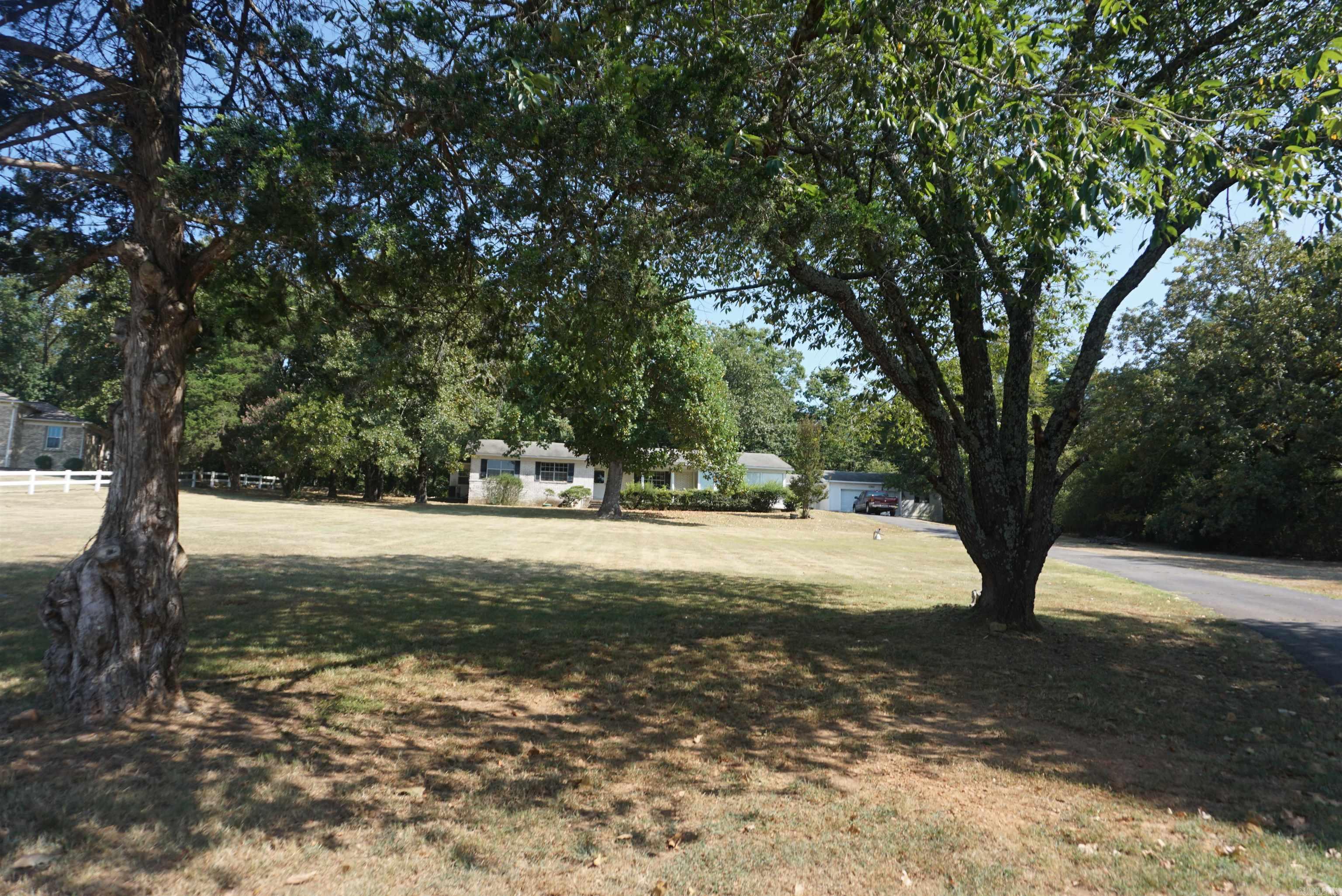 1310 Headlee Dr  Searcy, AR