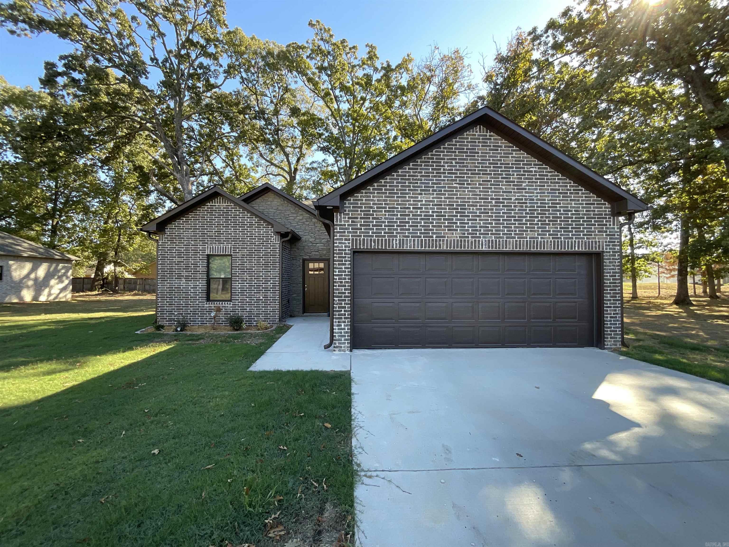 215 Kayla Lane — exterior