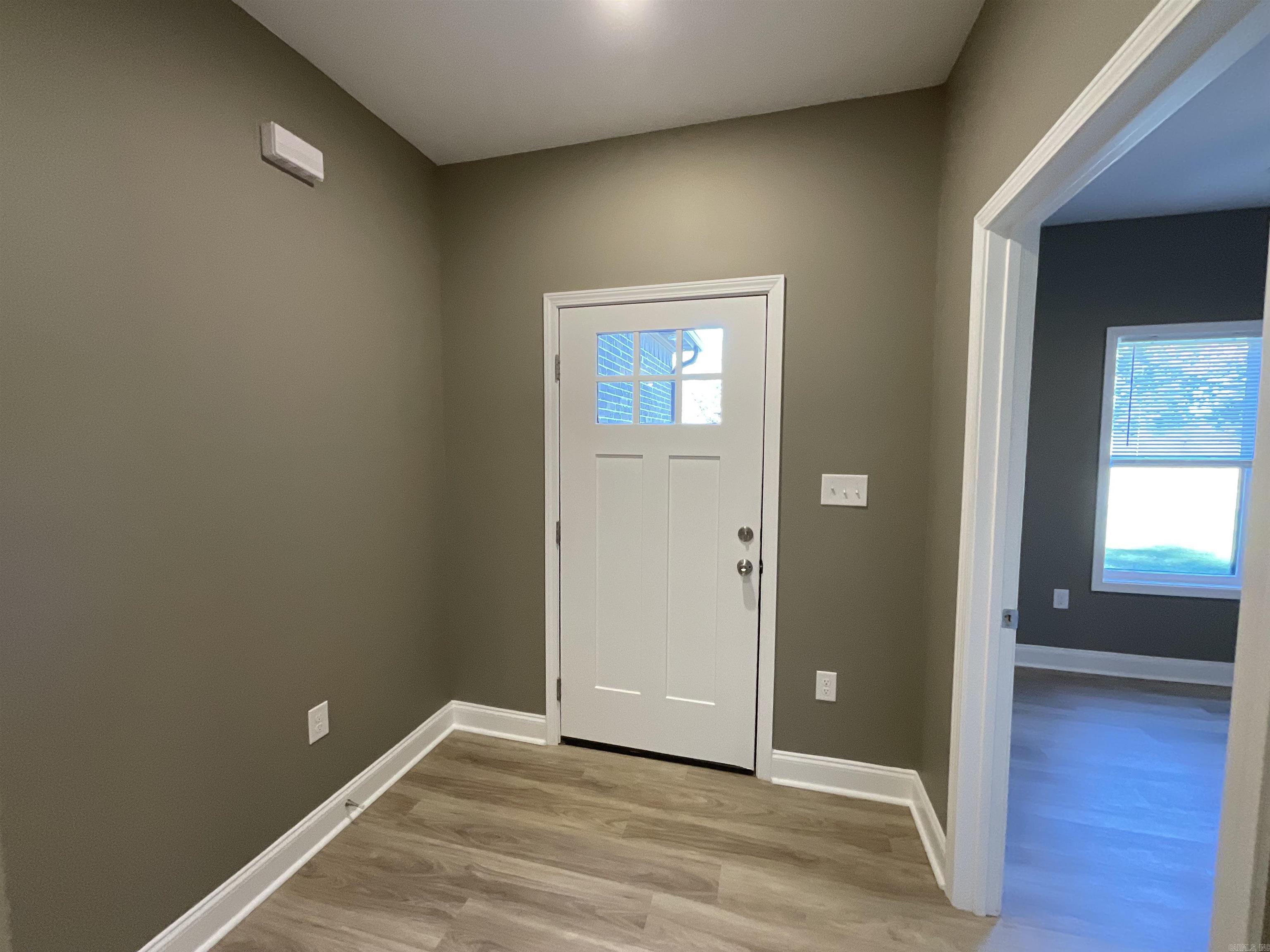 215 Kayla Lane — photo 4