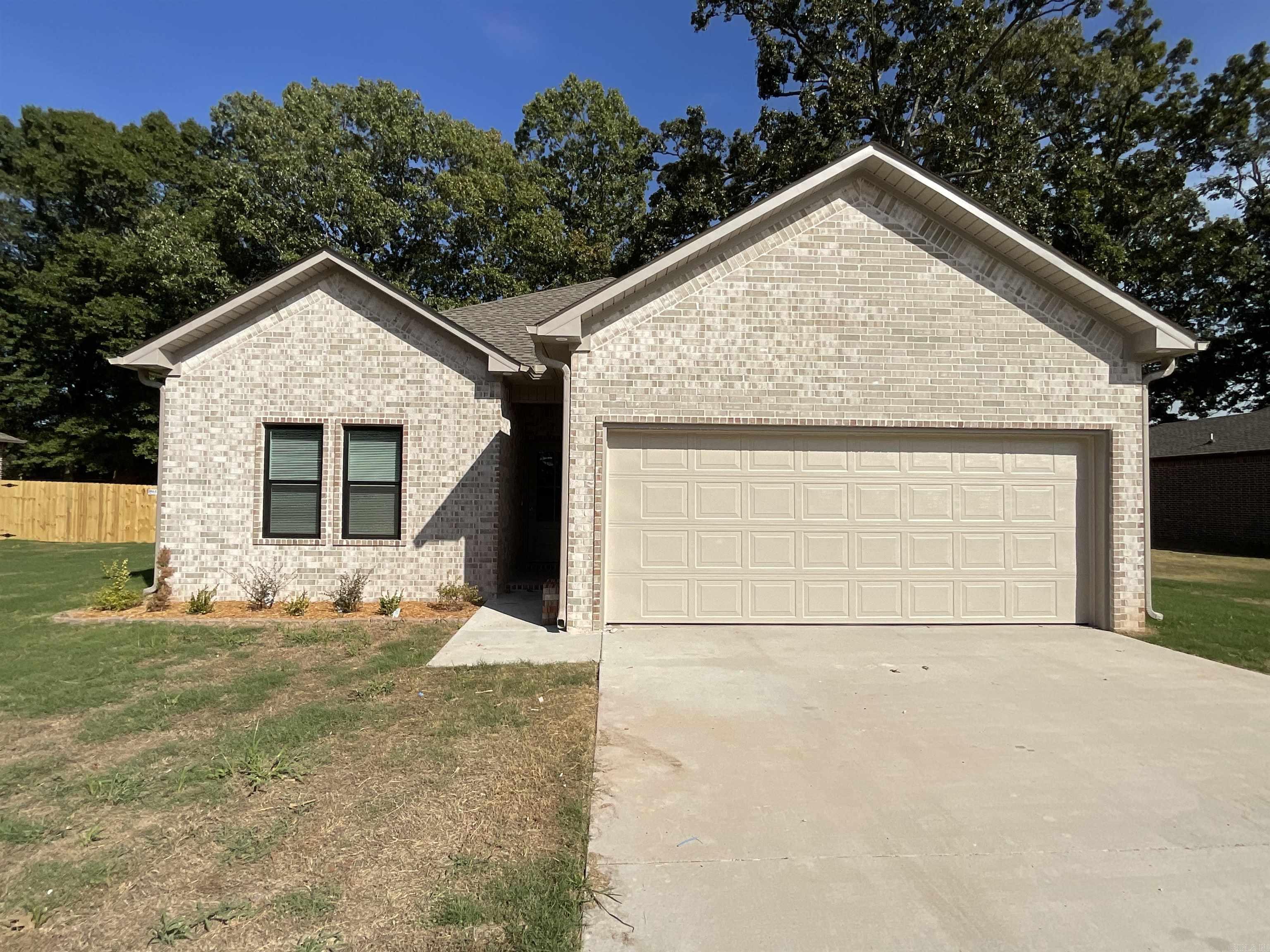 225 Kayla Lane — exterior