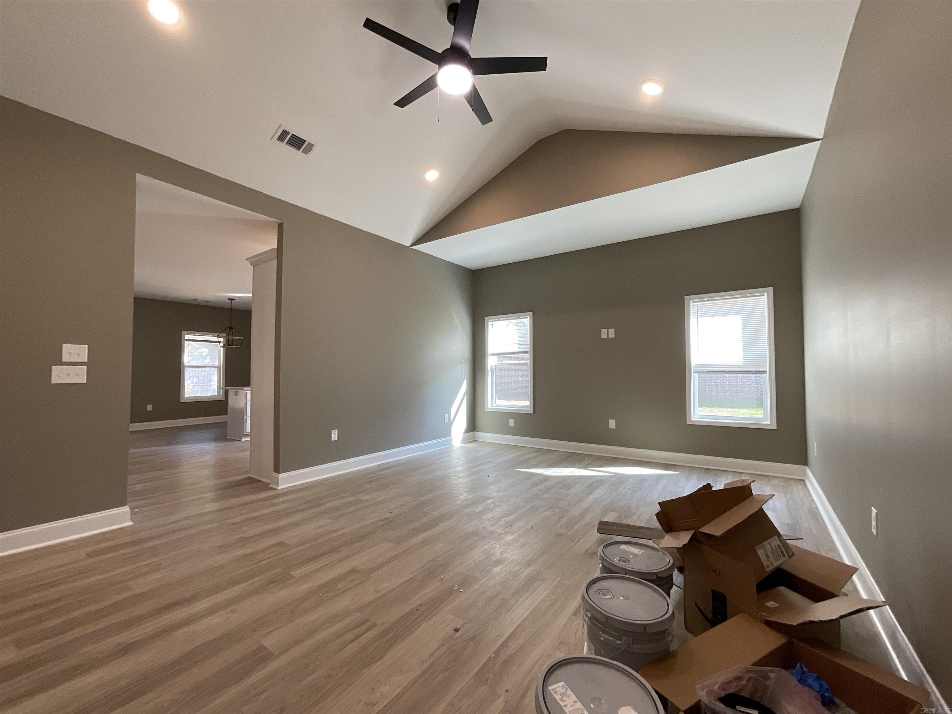225 Kayla Lane — photo 4
