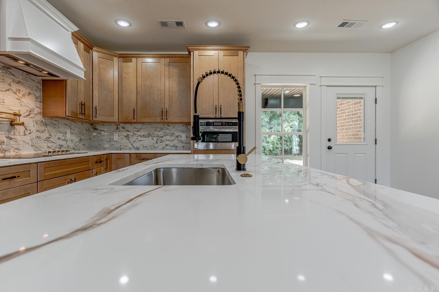 610 Cayson  Bono, AR