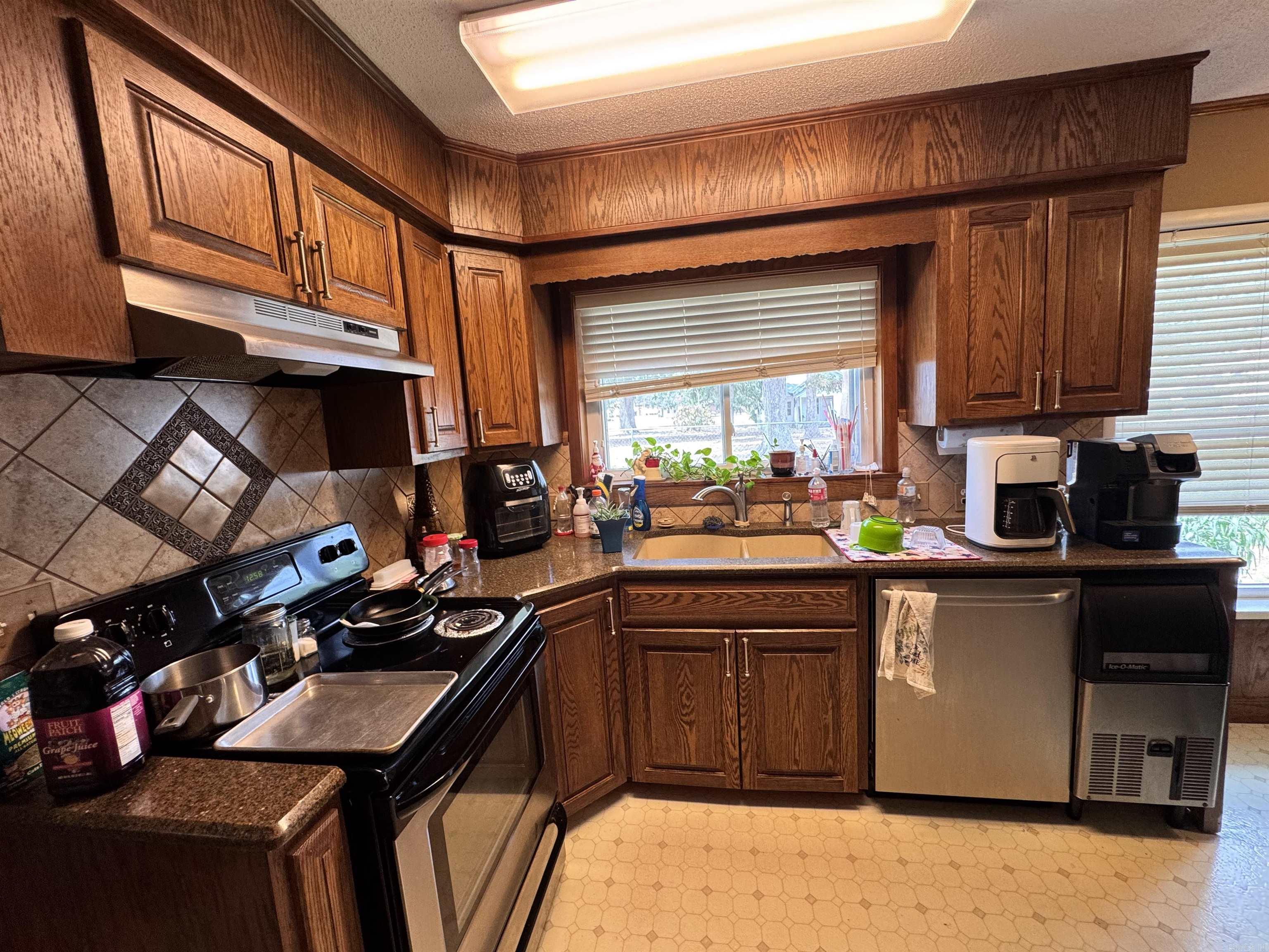 208 N Prairie  Hazen, AR