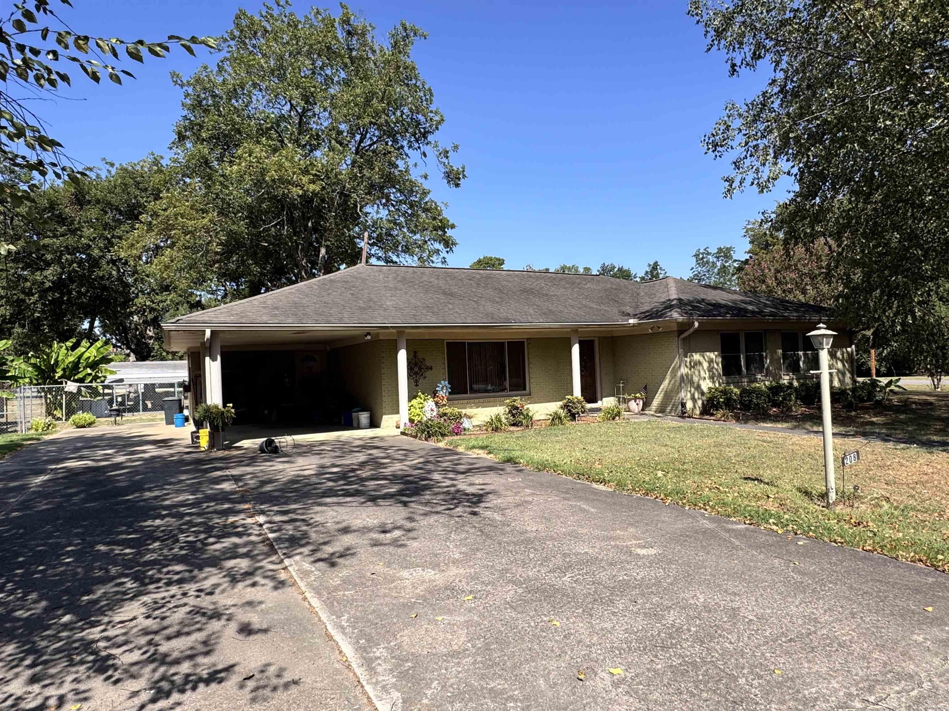 208 N Prairie  Hazen, AR