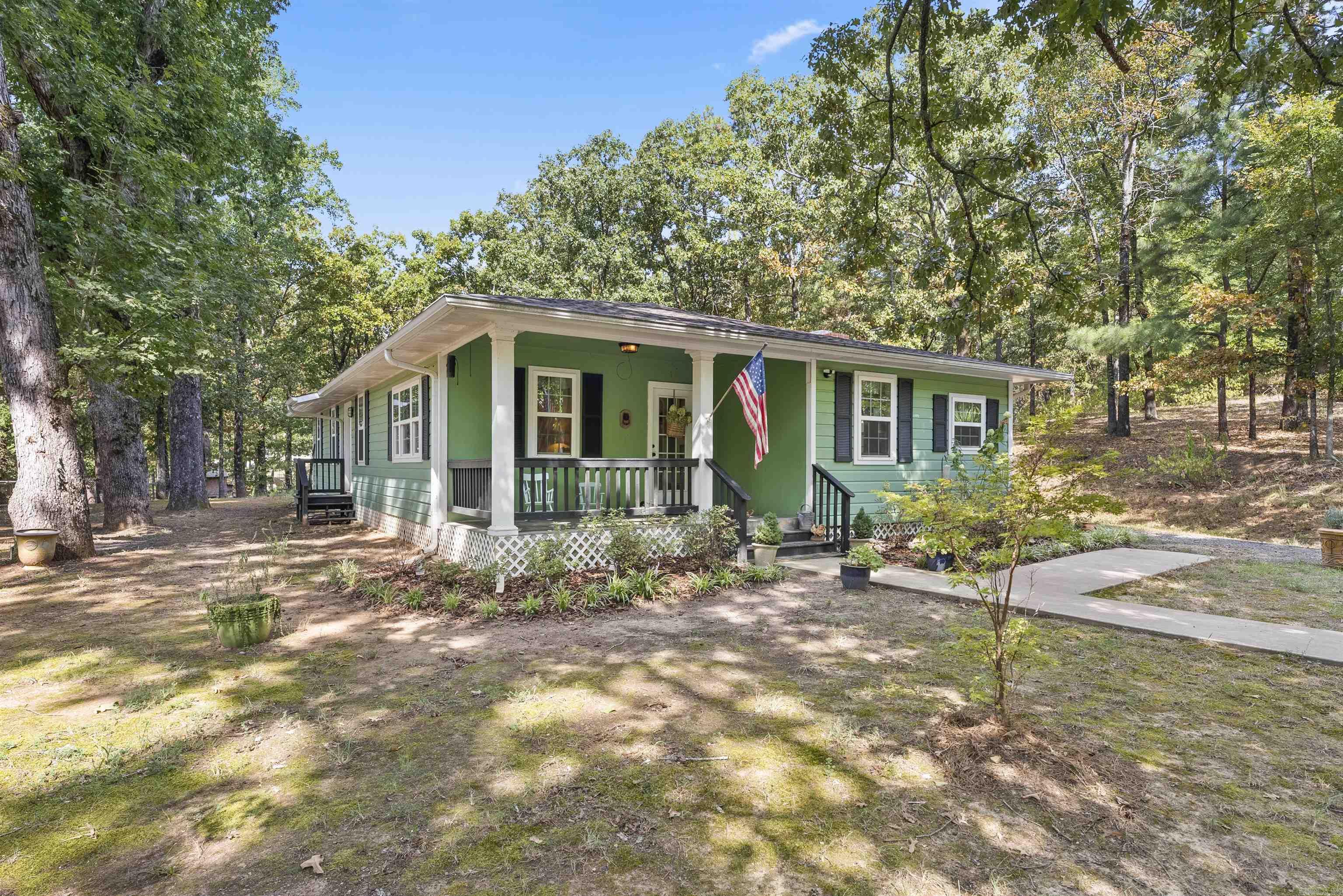 207 Goshen Valley Dr  Mayflower, AR