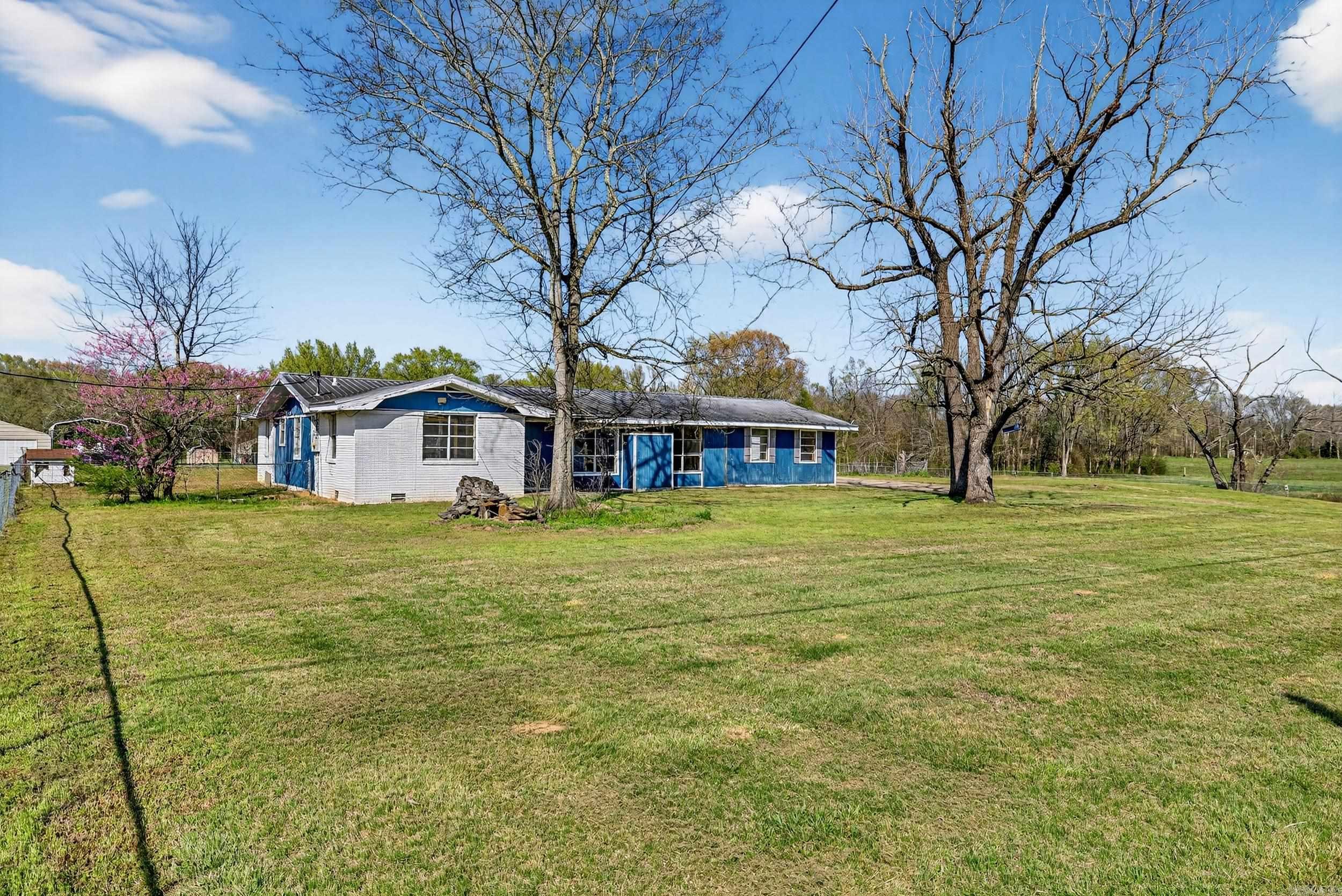 4776 HWY 319 W  Austin, AR