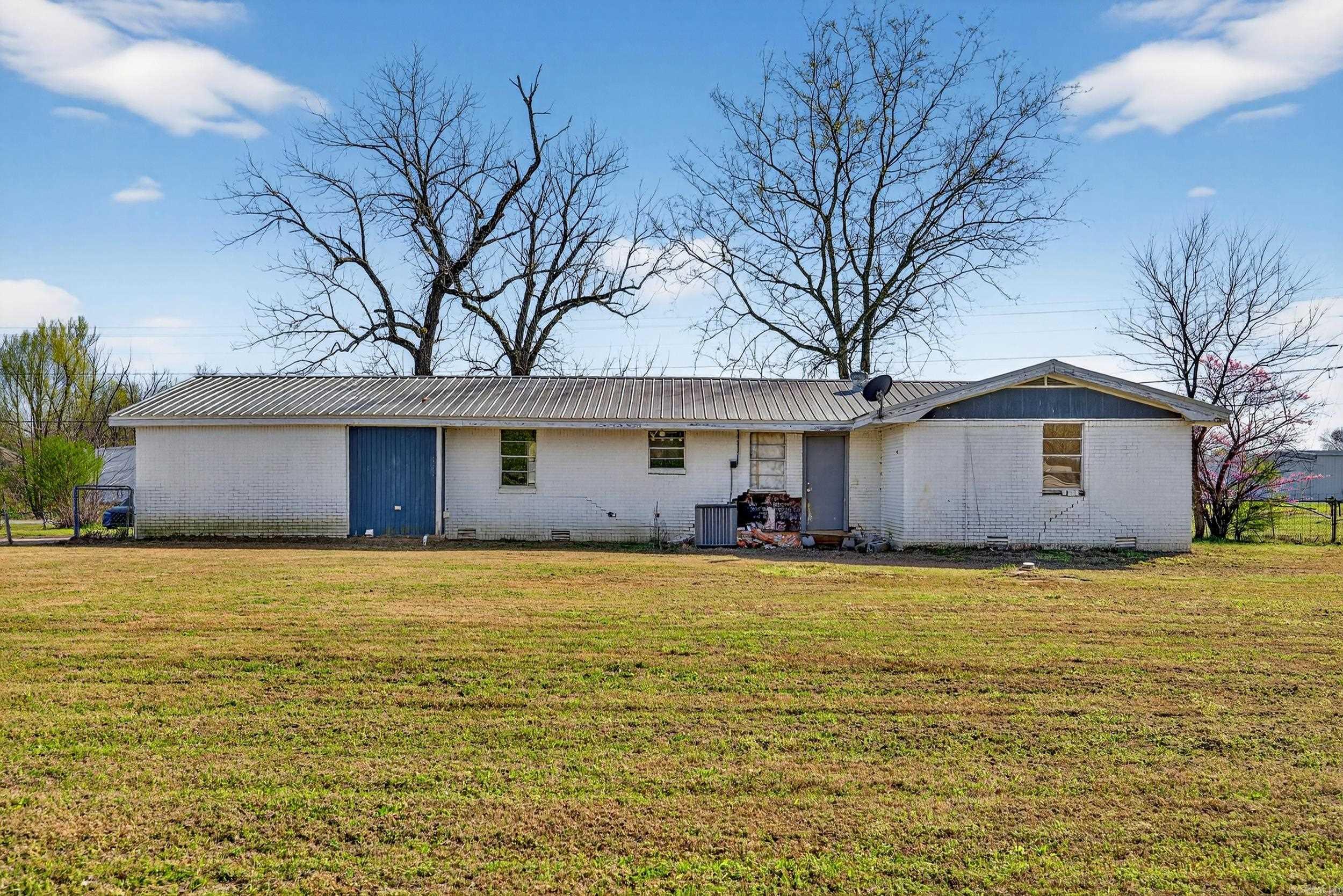 4776 HWY 319 W  Austin, AR