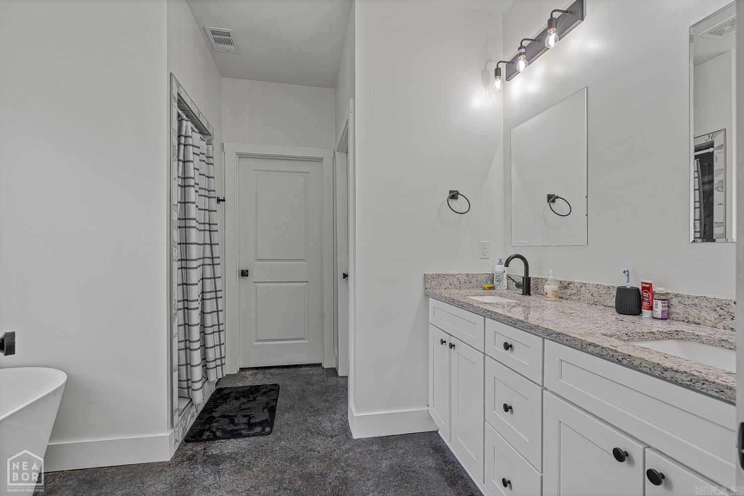 109 Clearwater  Brookland, AR