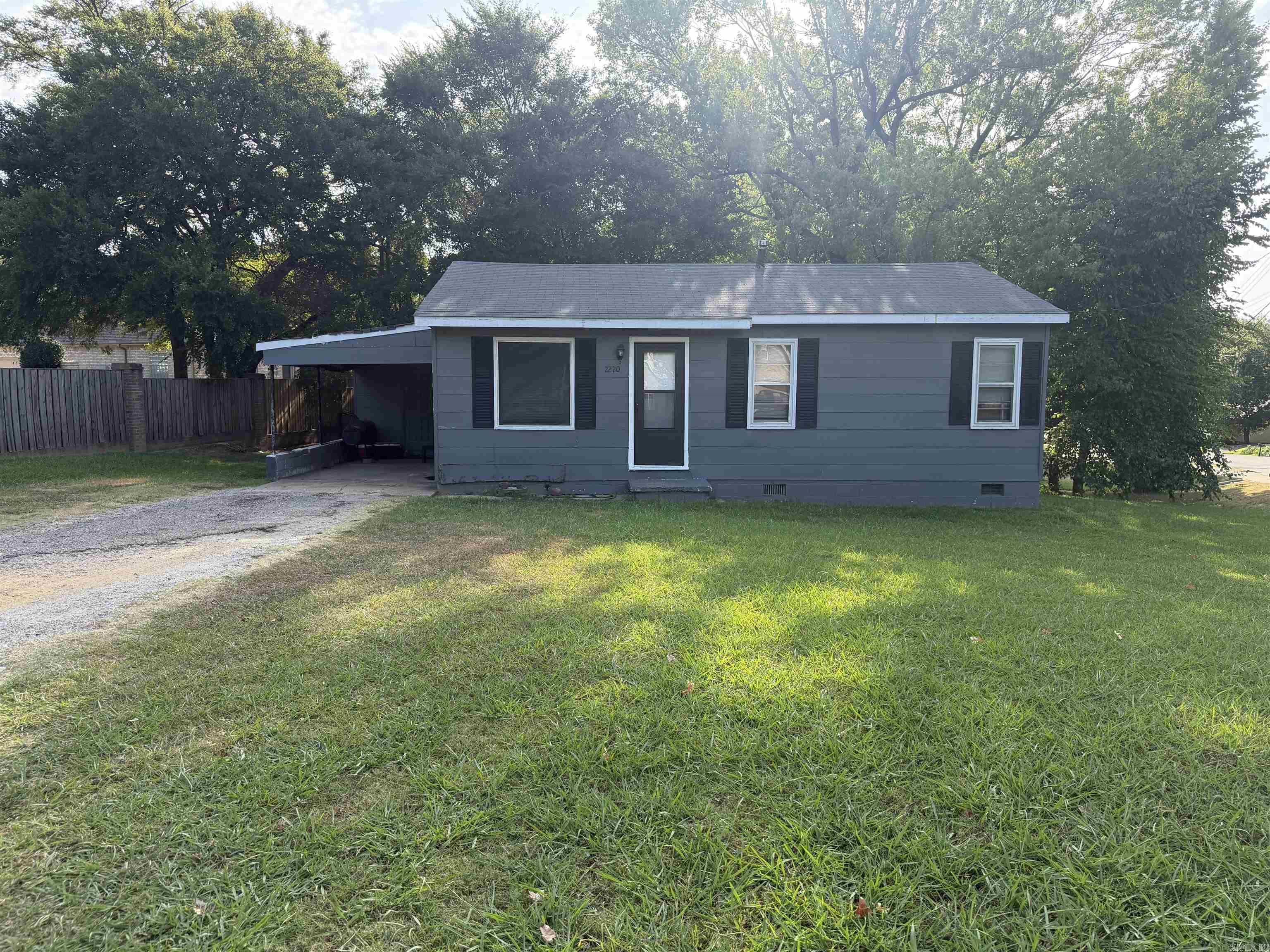 2220 Wood  Jonesboro, AR
