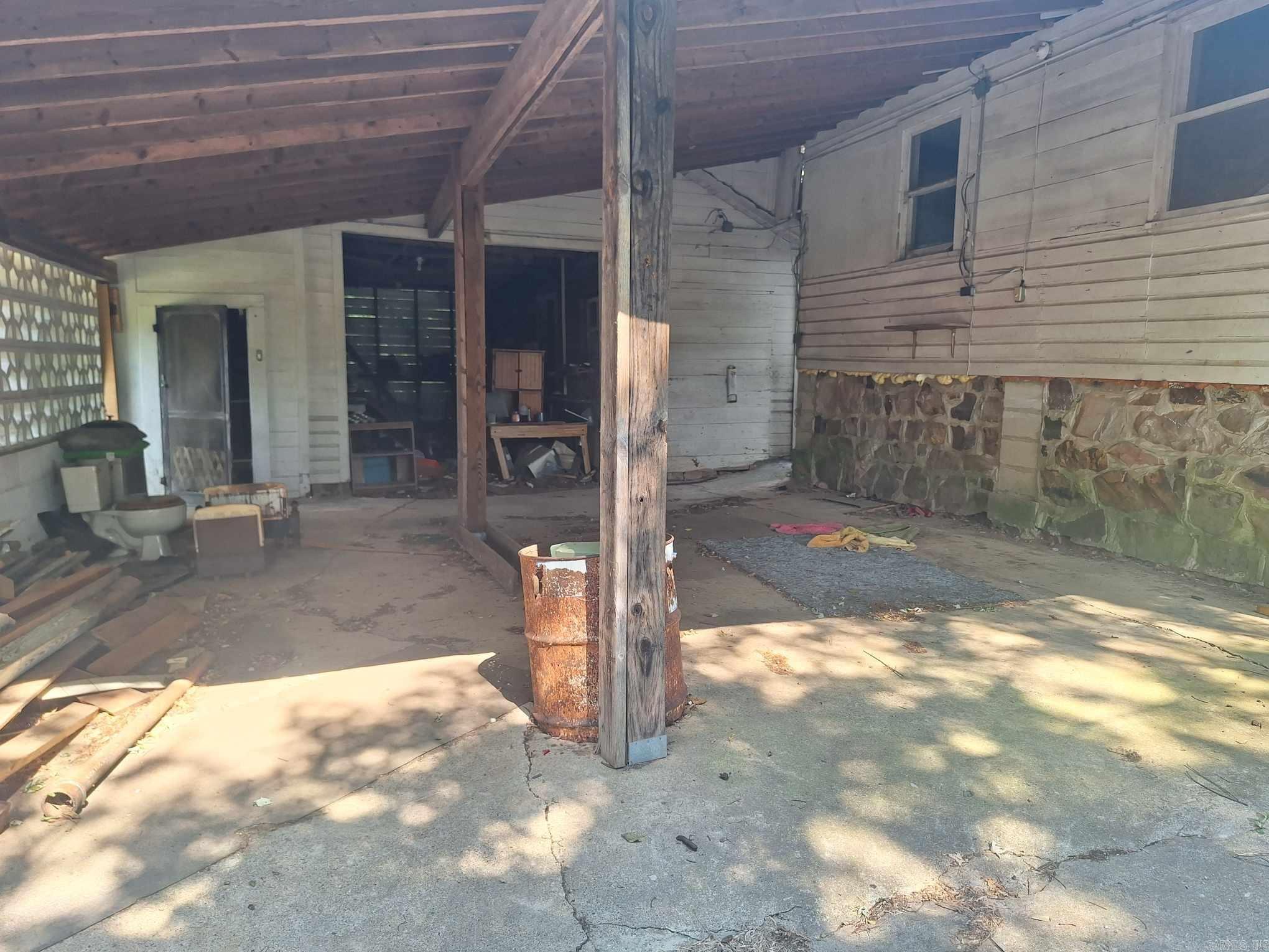 1108 Tyler St.  Mena, AR