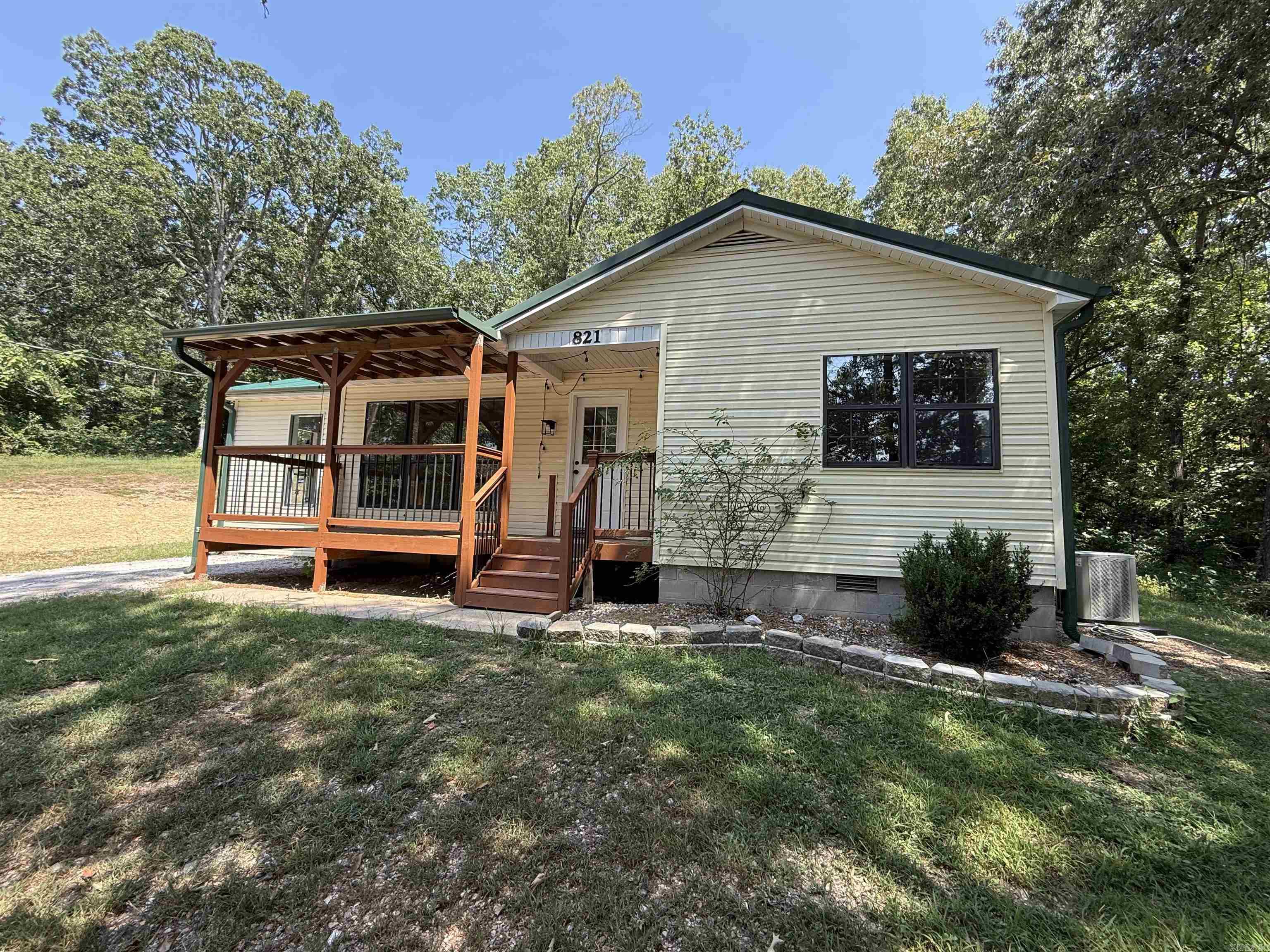 821 E Washington St  Harrison, AR