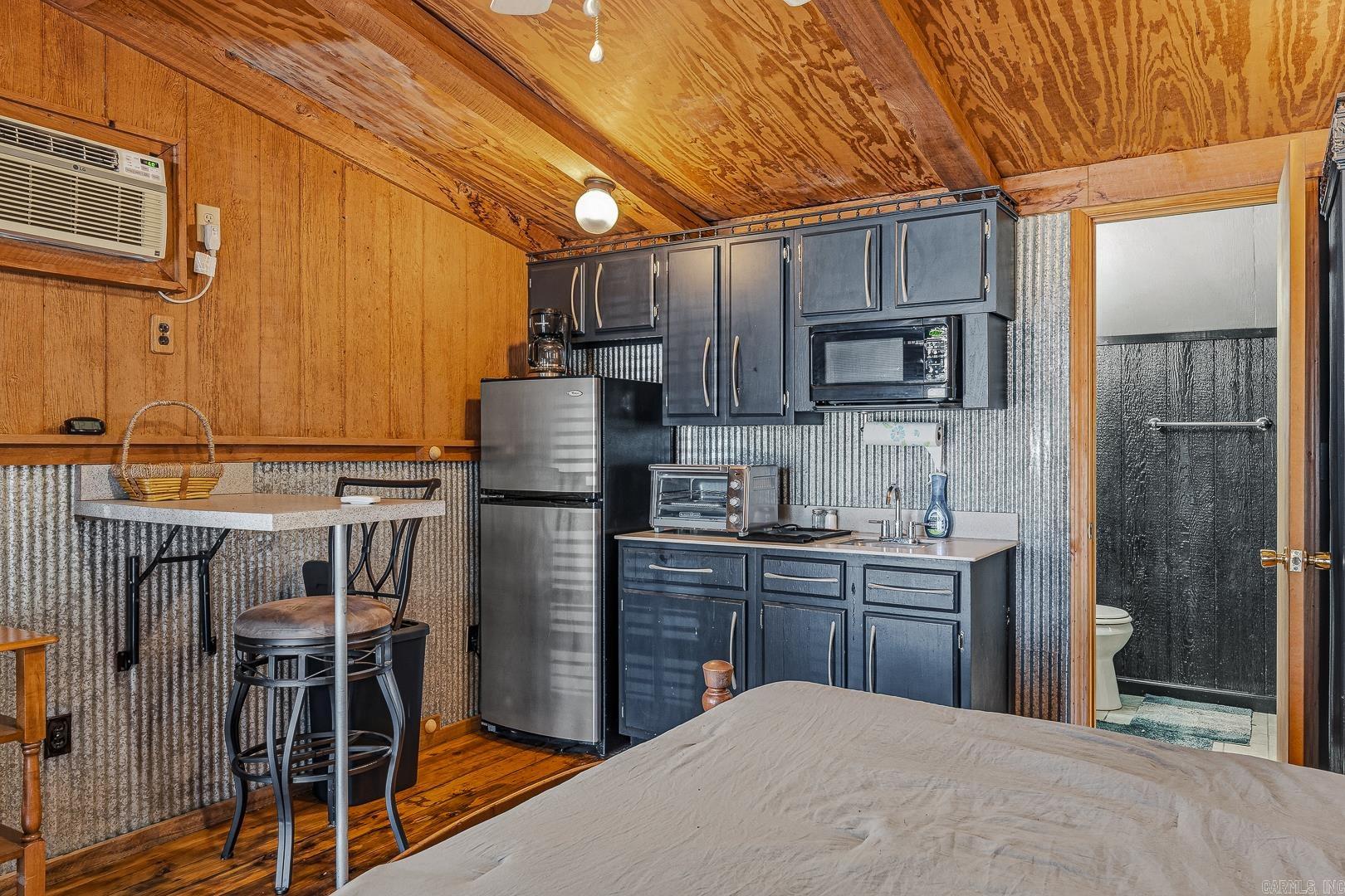 215 W Easy  Jonesboro, AR