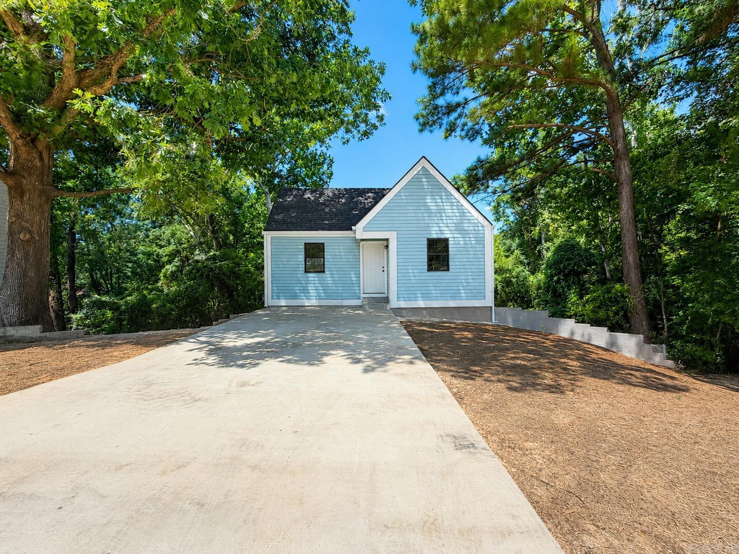 6  Carriage  Arkadelphia, AR