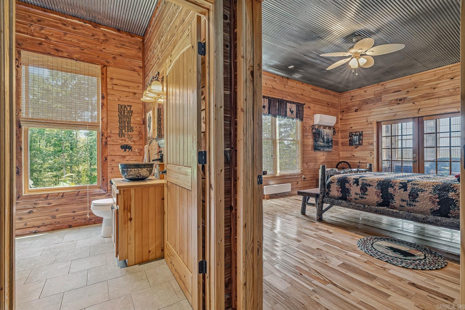 1352 Endless  Harriet, AR