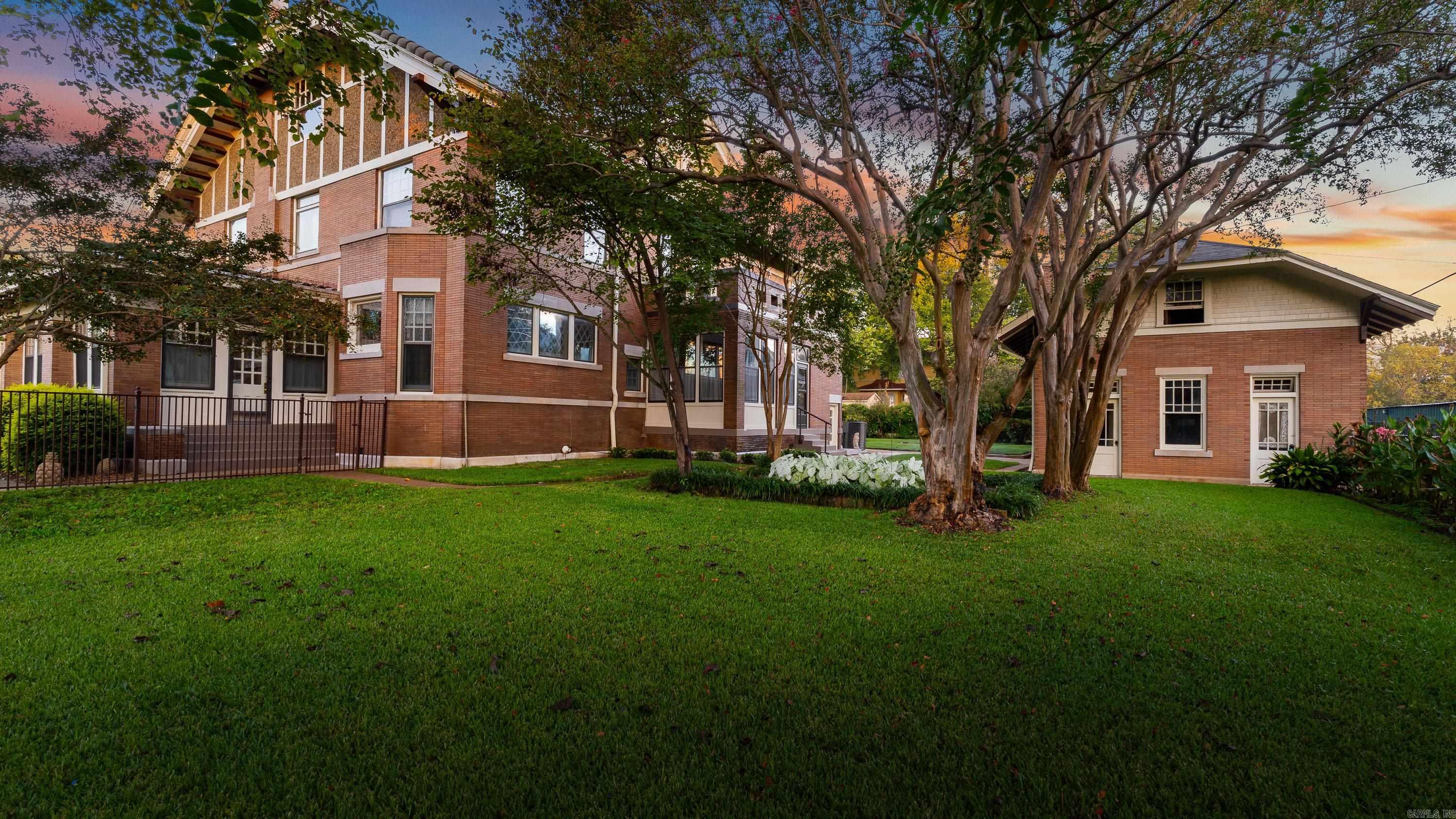 500 Hickory  Texarkana, AR