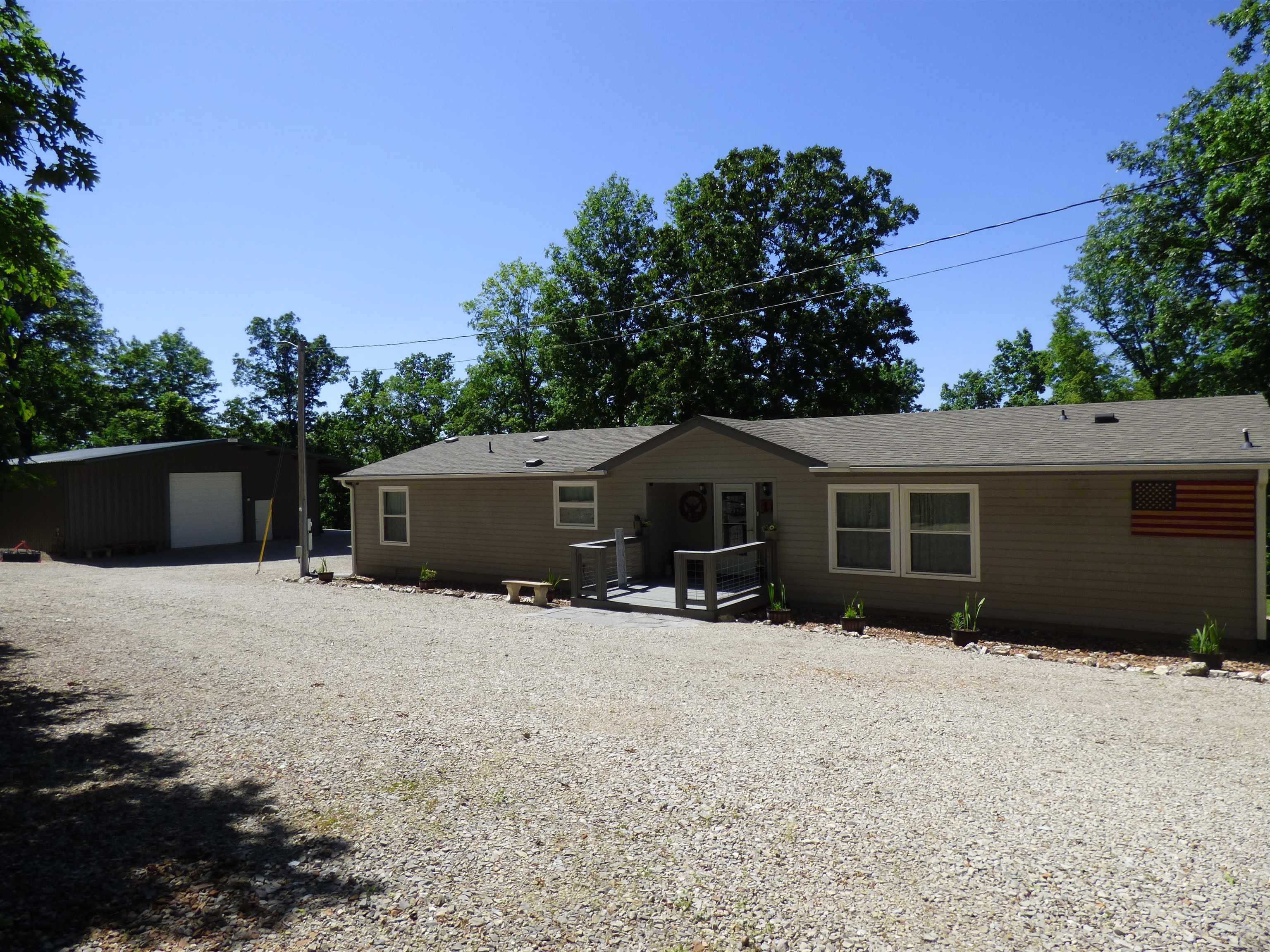 183 AR Highway 175  Hardy, AR