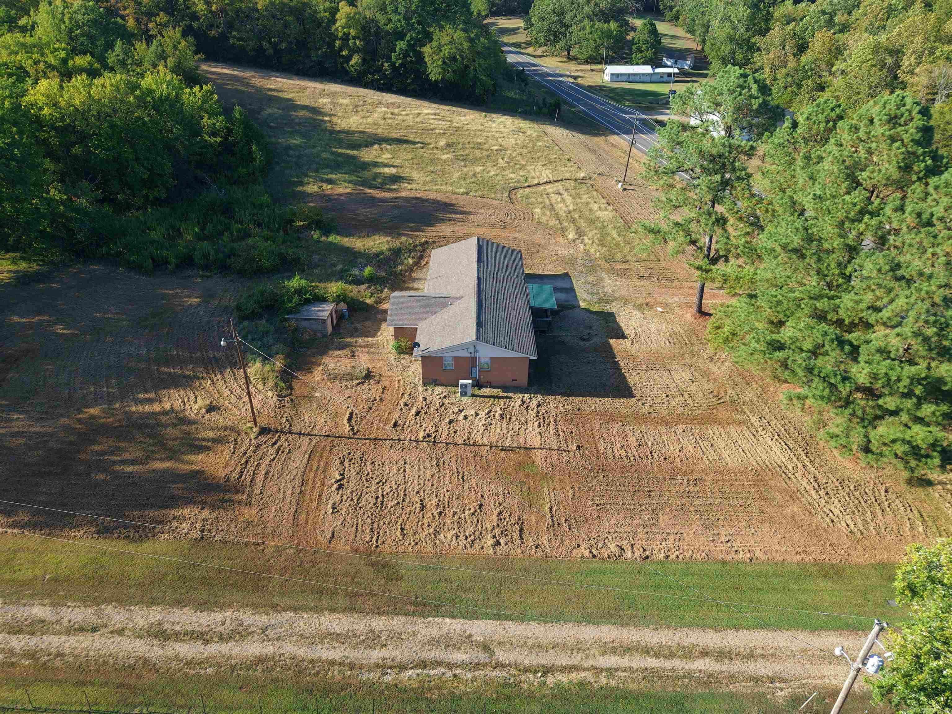 3173 S HWY 27  Mount Ida, AR
