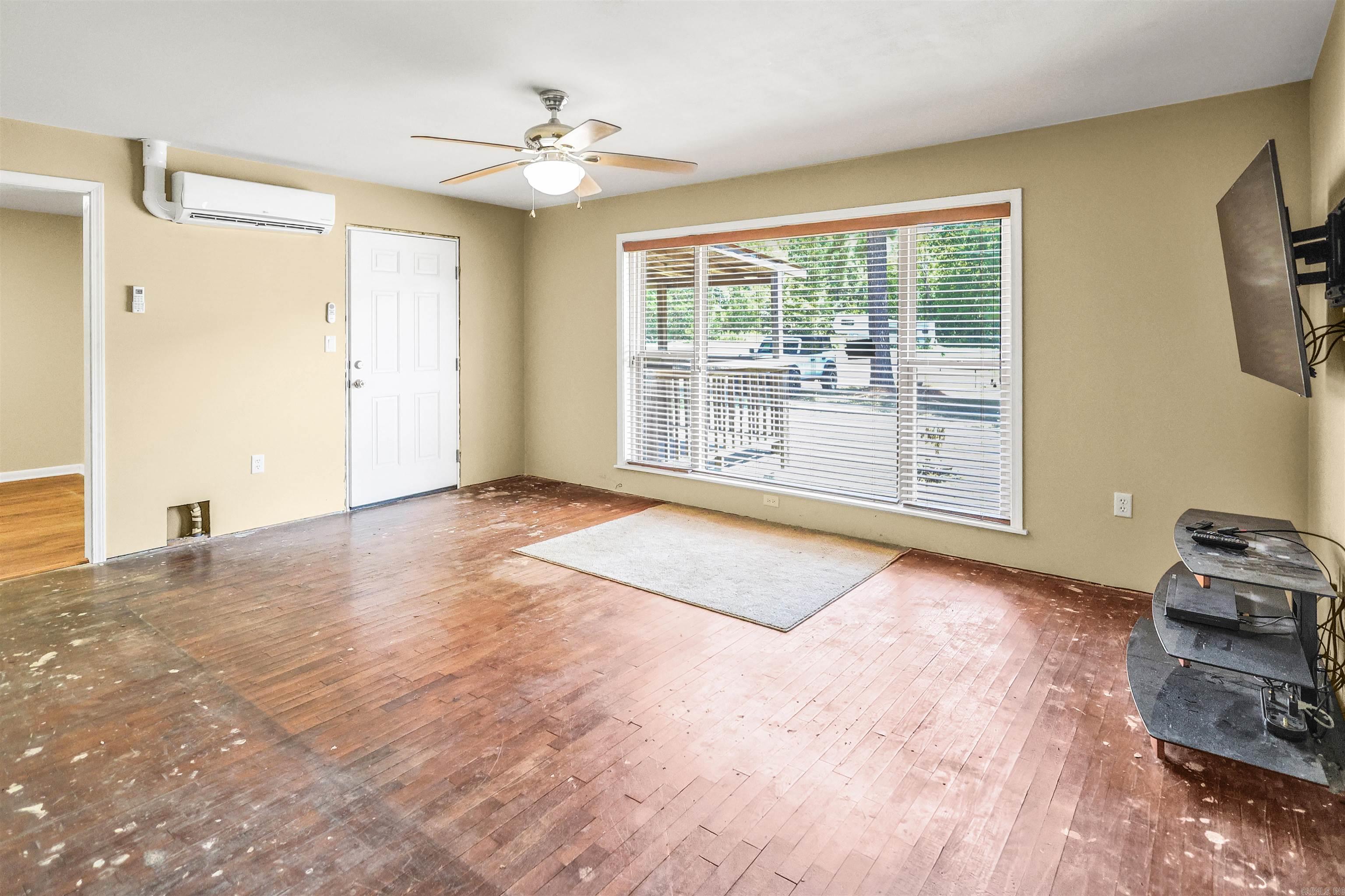 3173 S HWY 27  Mount Ida, AR