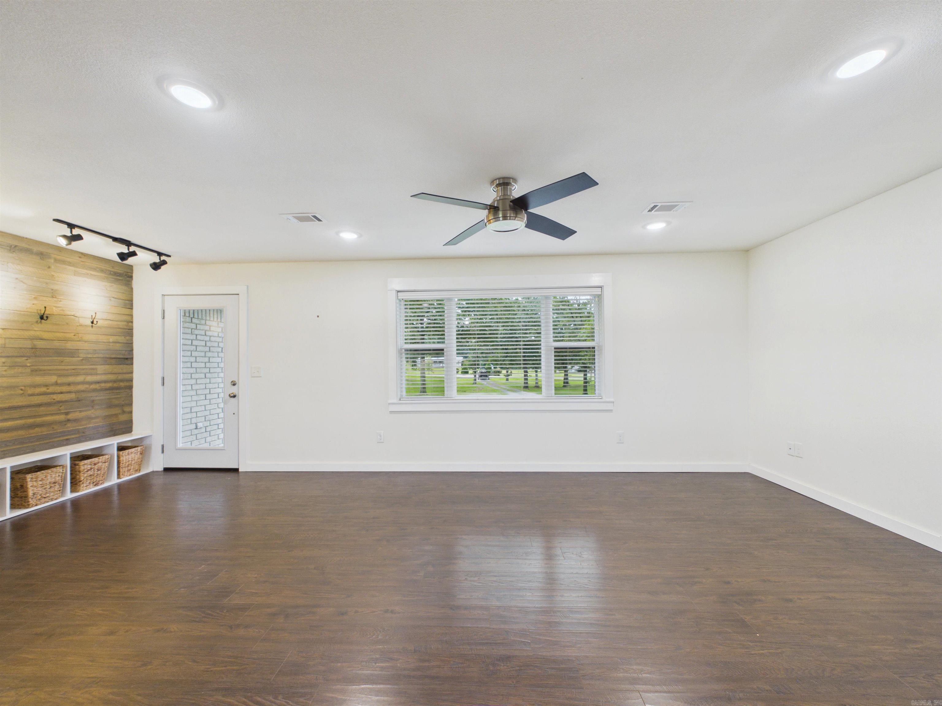 13337 Highway 16 East  Shirley, AR
