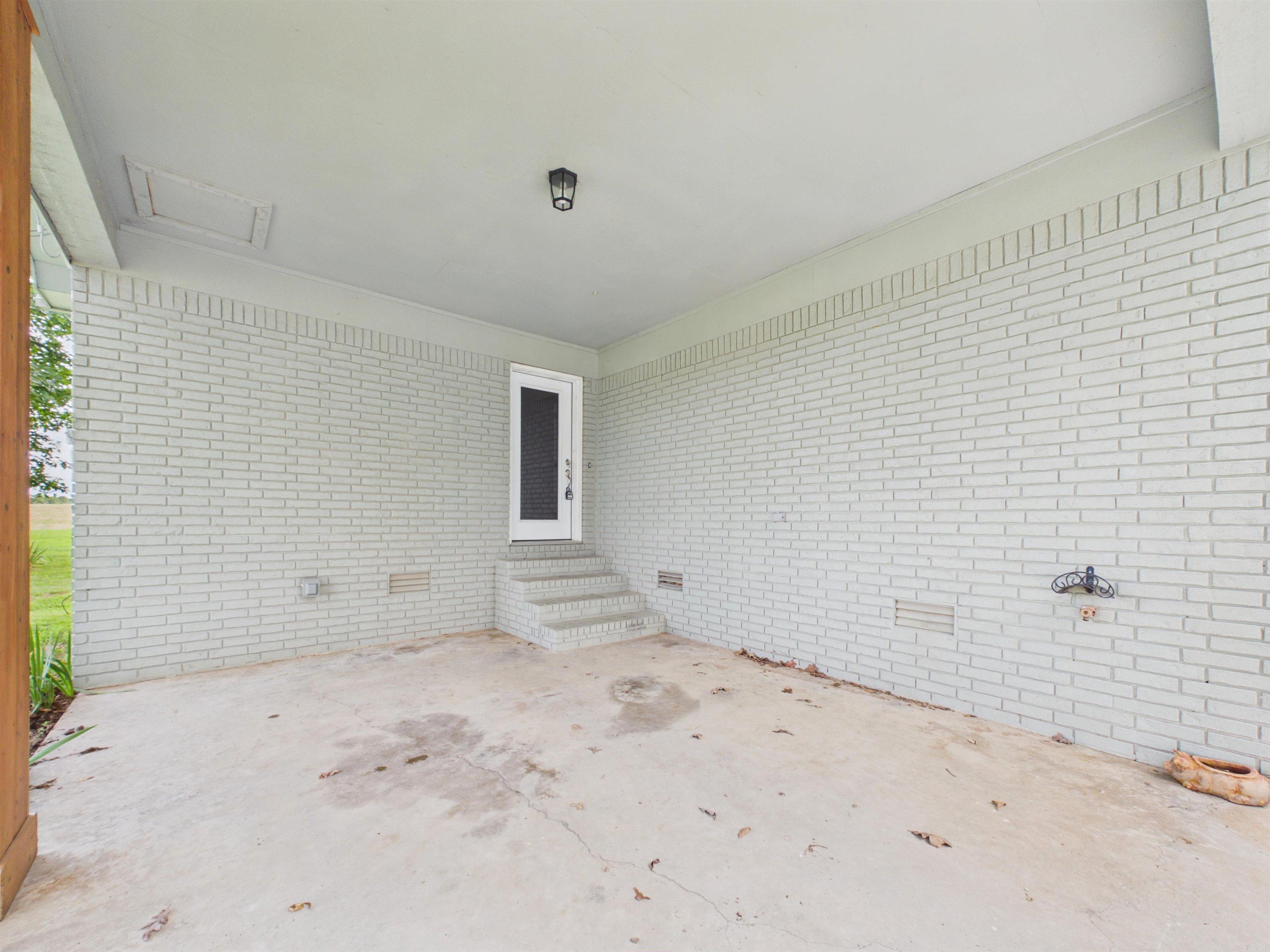 13337 Highway 16 East  Shirley, AR
