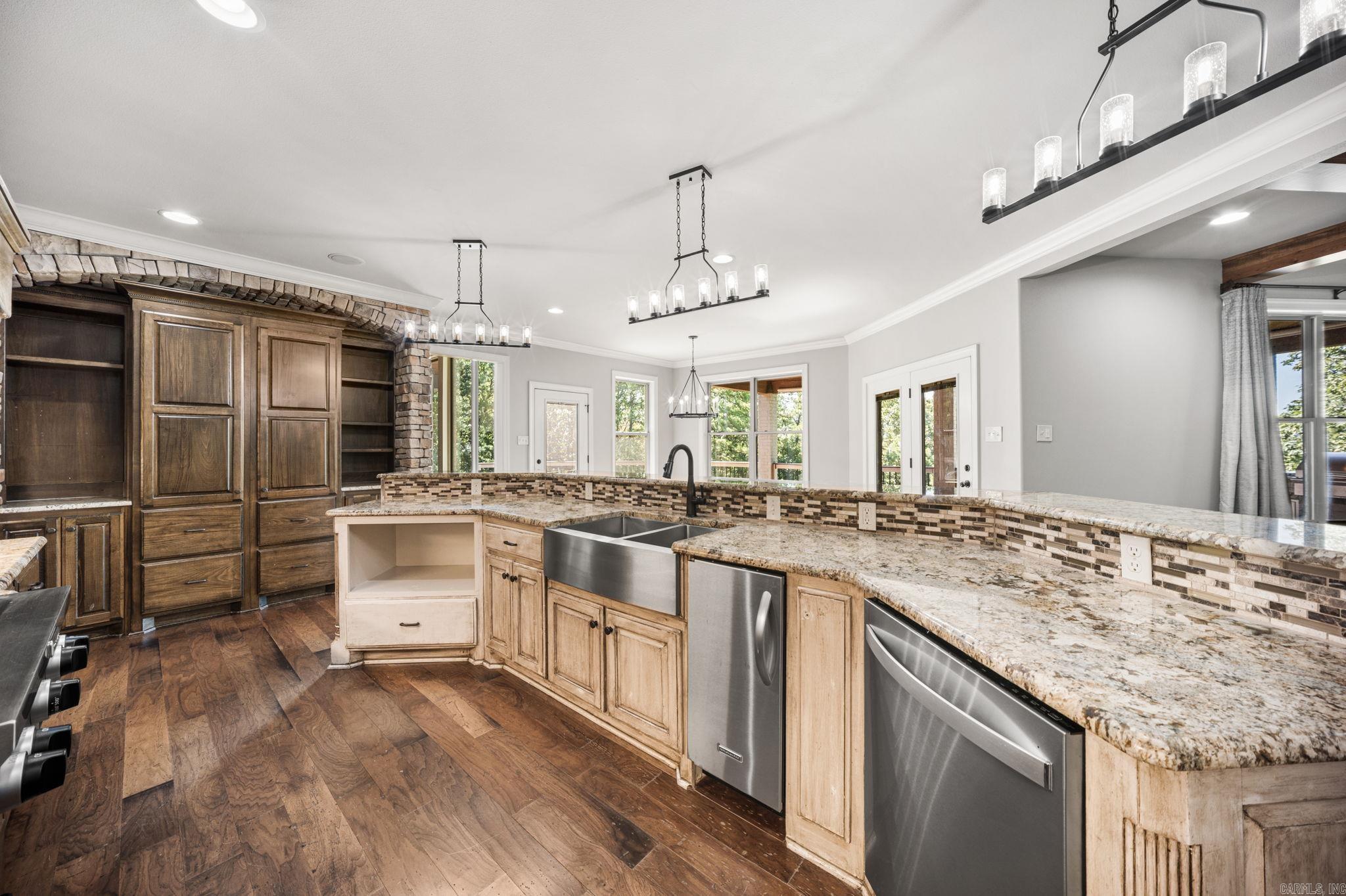 23801 Mills Mountain  Little Rock, AR
