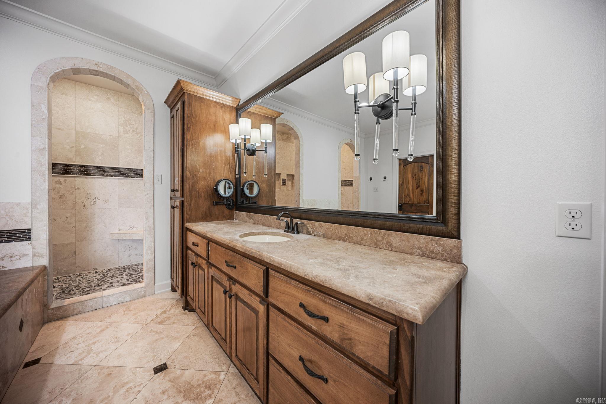 23801 Mills Mountain  Little Rock, AR