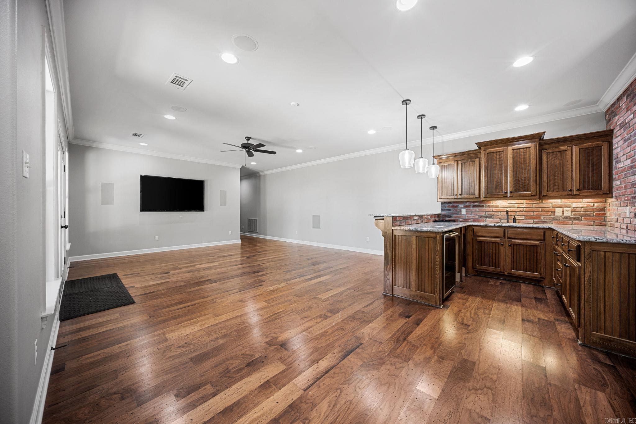 23801 Mills Mountain  Little Rock, AR