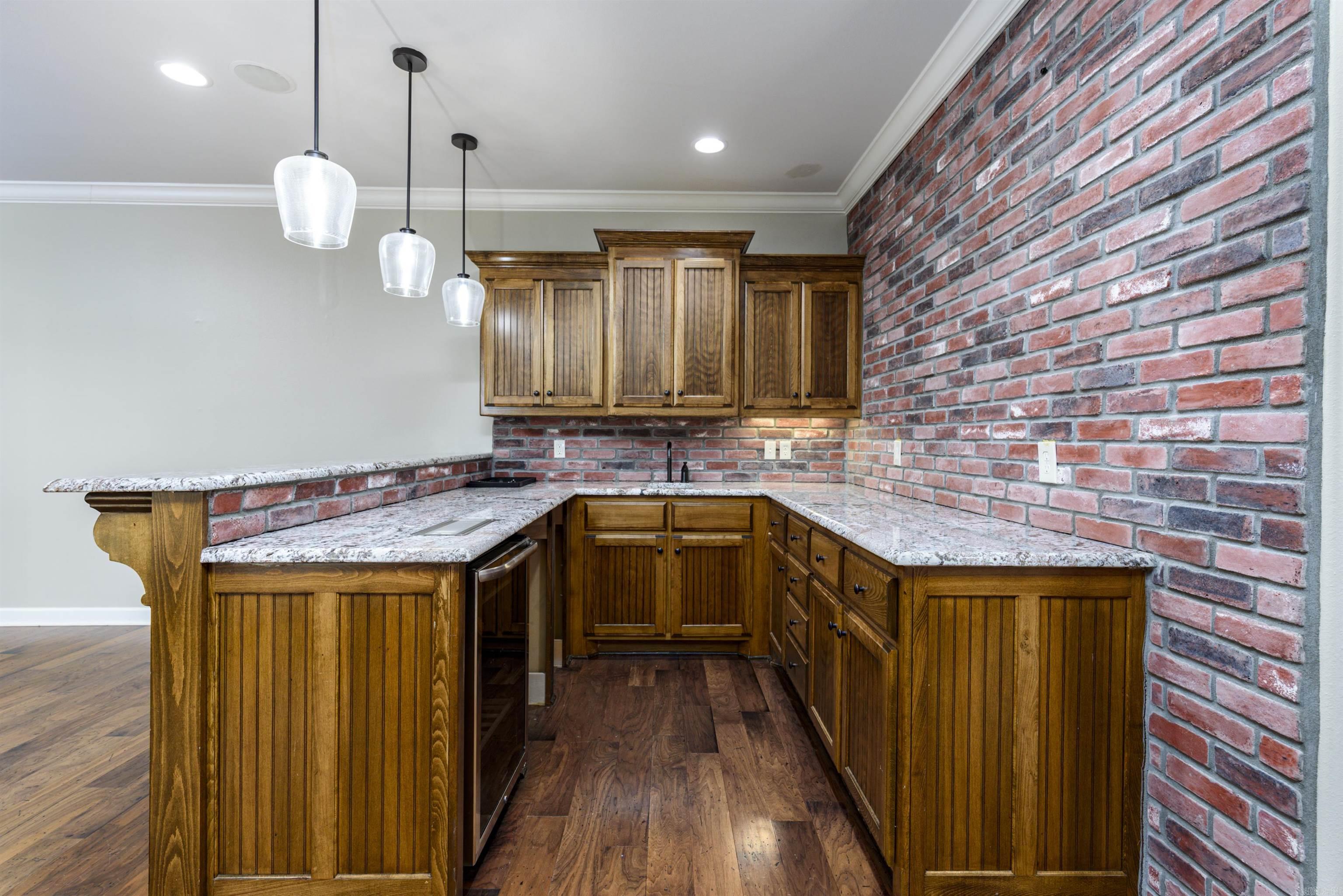 23801 Mills Mountain  Little Rock, AR