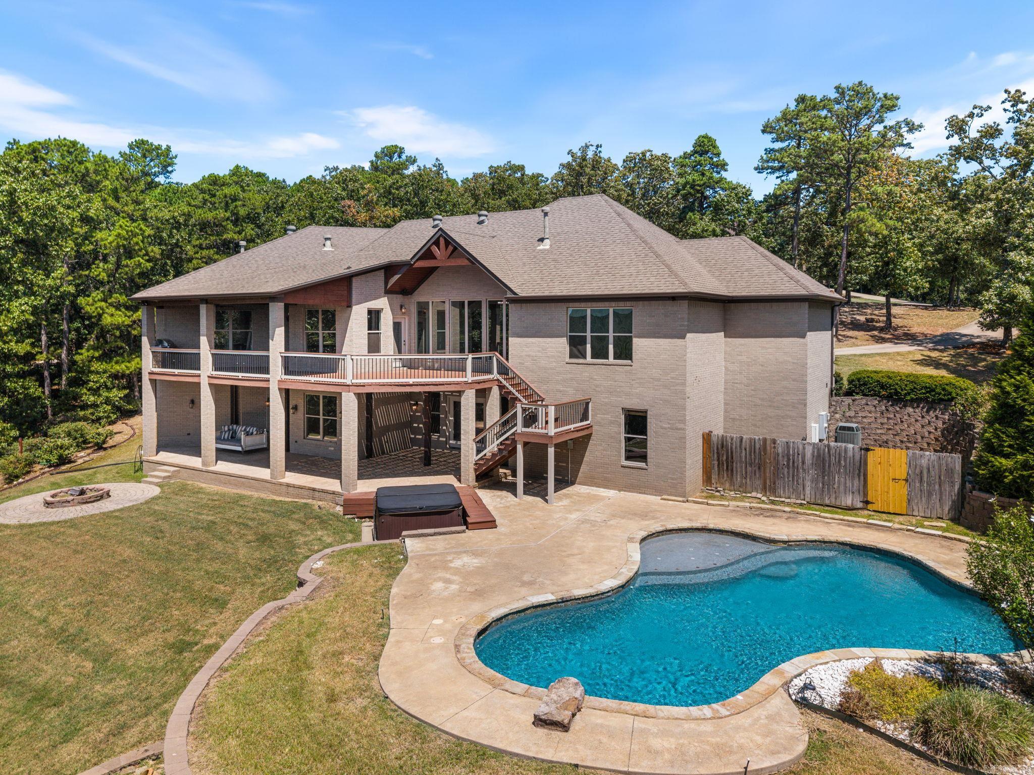 23801 Mills Mountain  Little Rock, AR