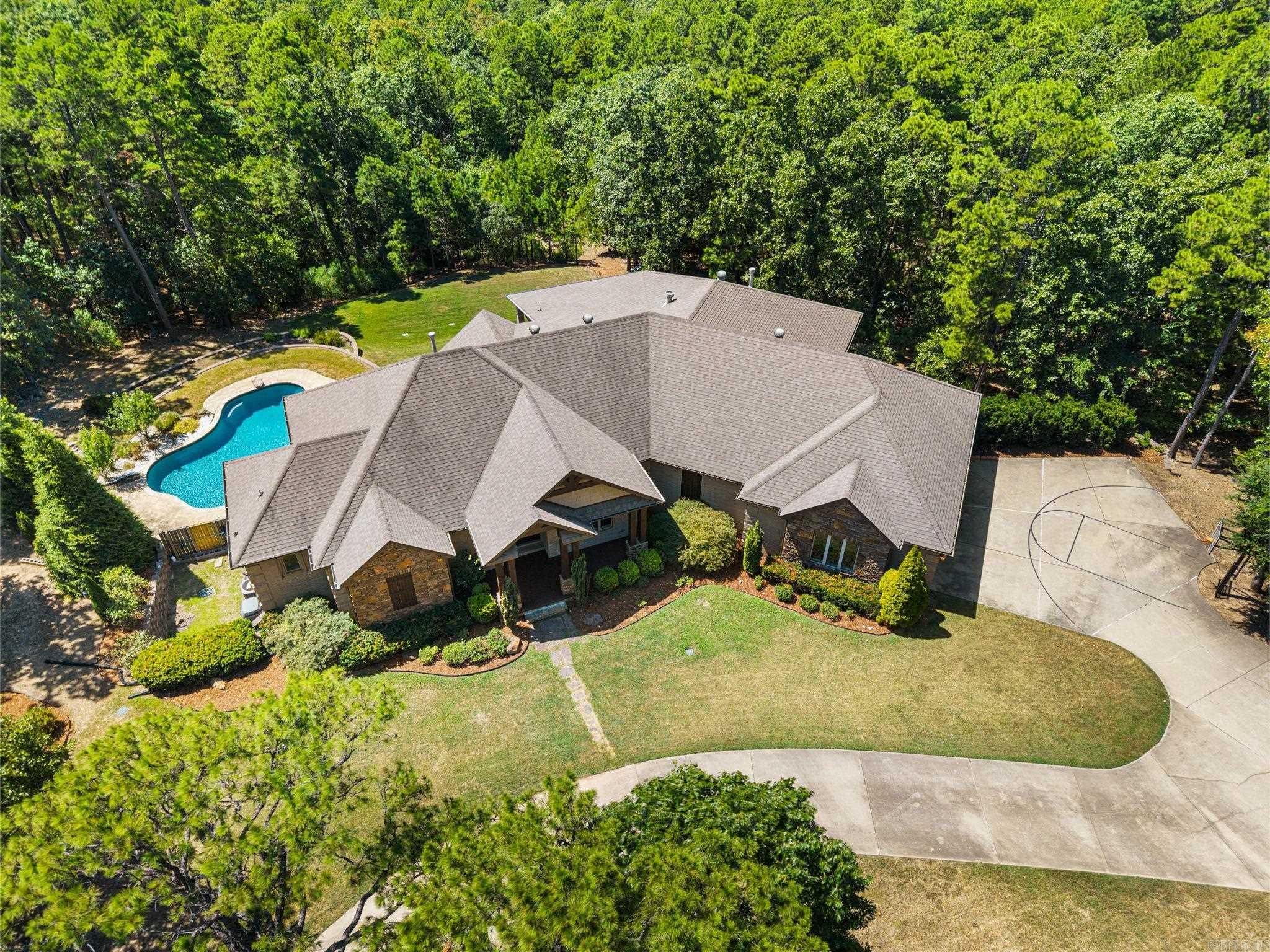 23801 Mills Mountain  Little Rock, AR