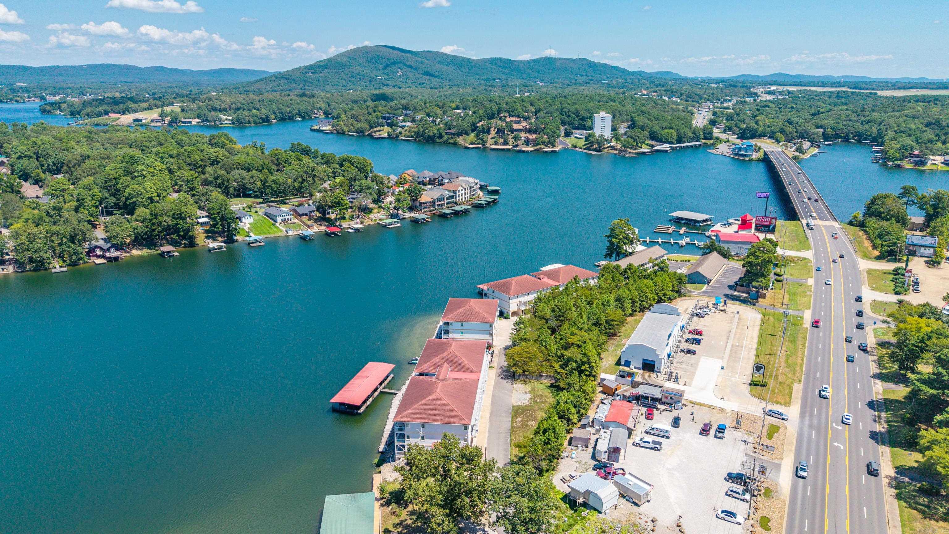 1380  Airport  Hot Springs, AR