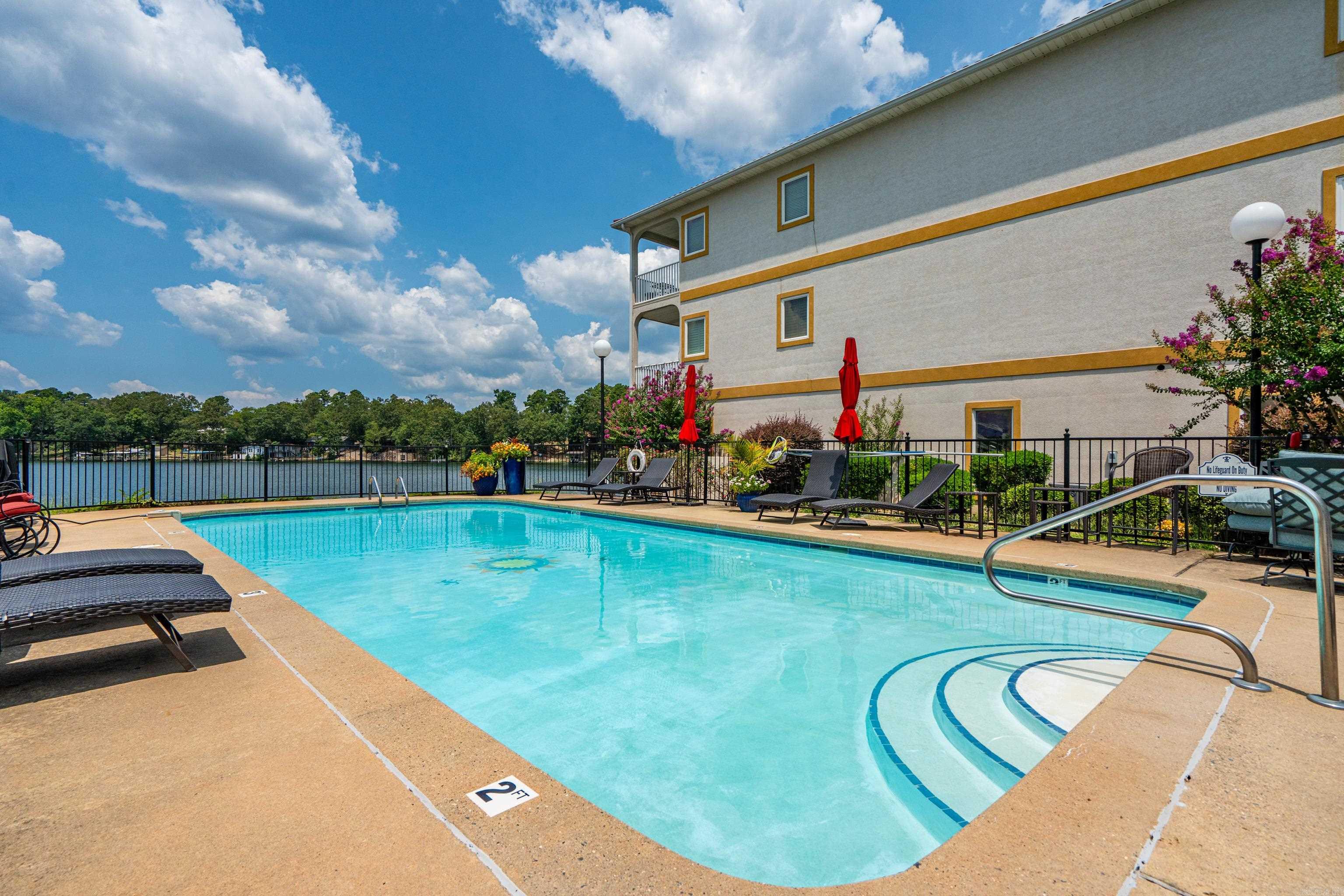 1380 Airport  Hot Springs, AR