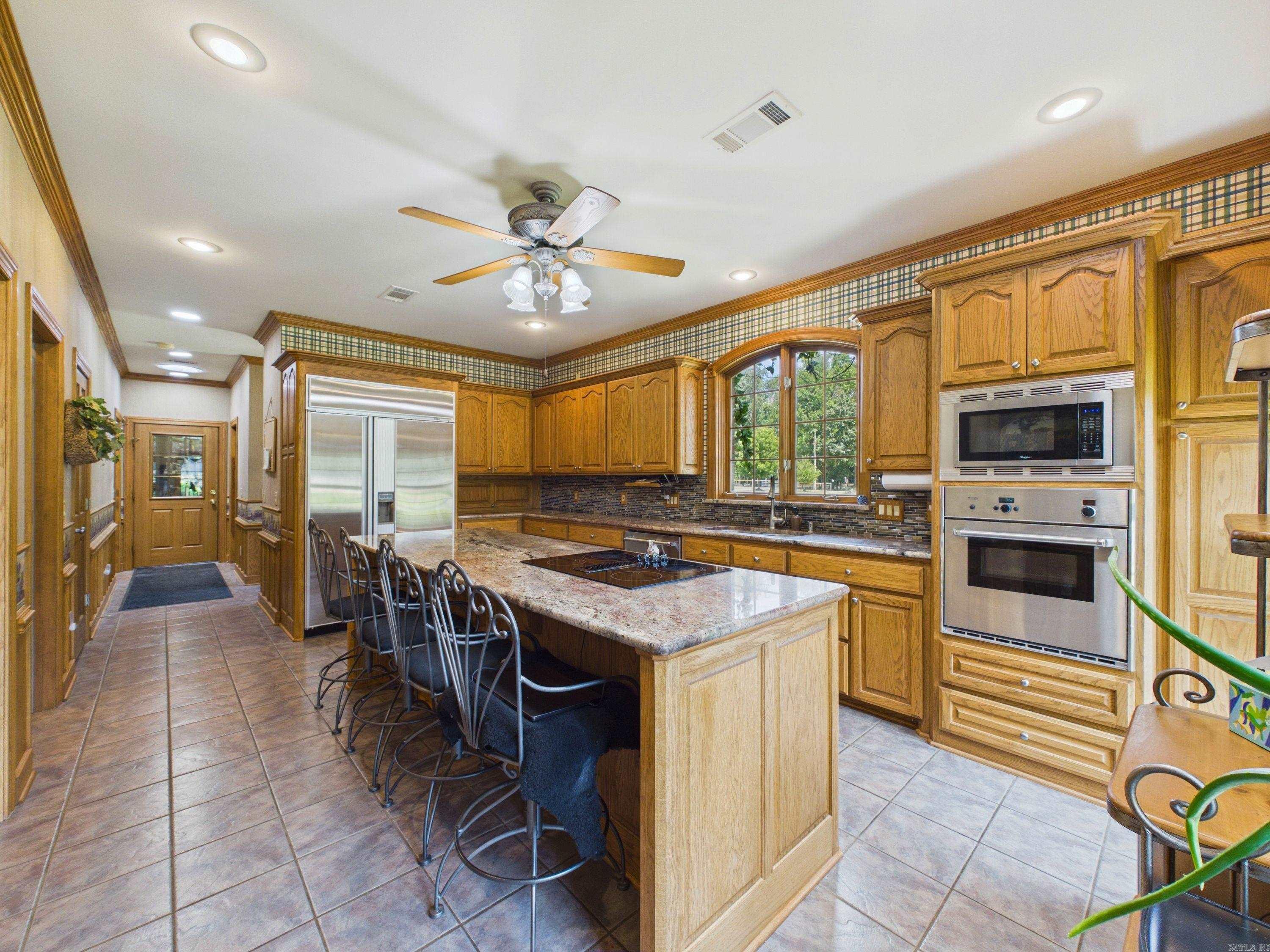 2802 Saddle Creek Rd  Hazen, AR