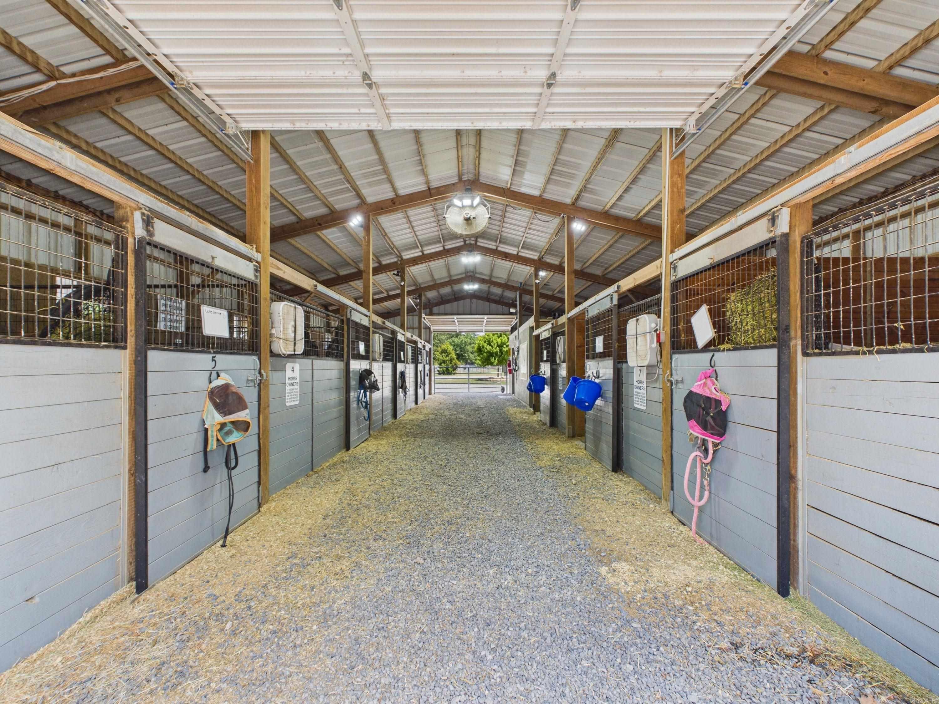 2802 Saddle Creek Rd  Hazen, AR