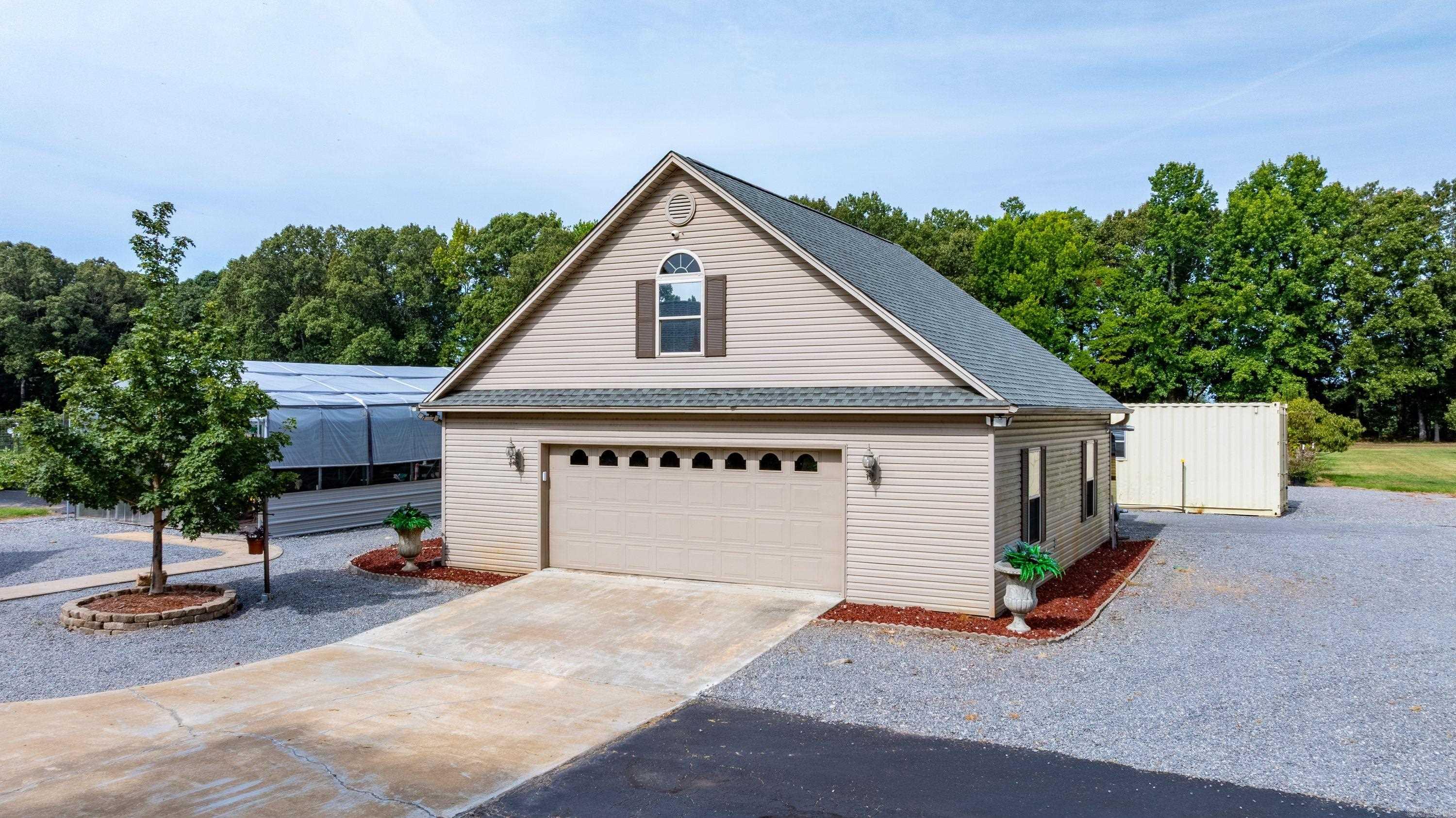 2802 Saddle Creek Rd  Hazen, AR