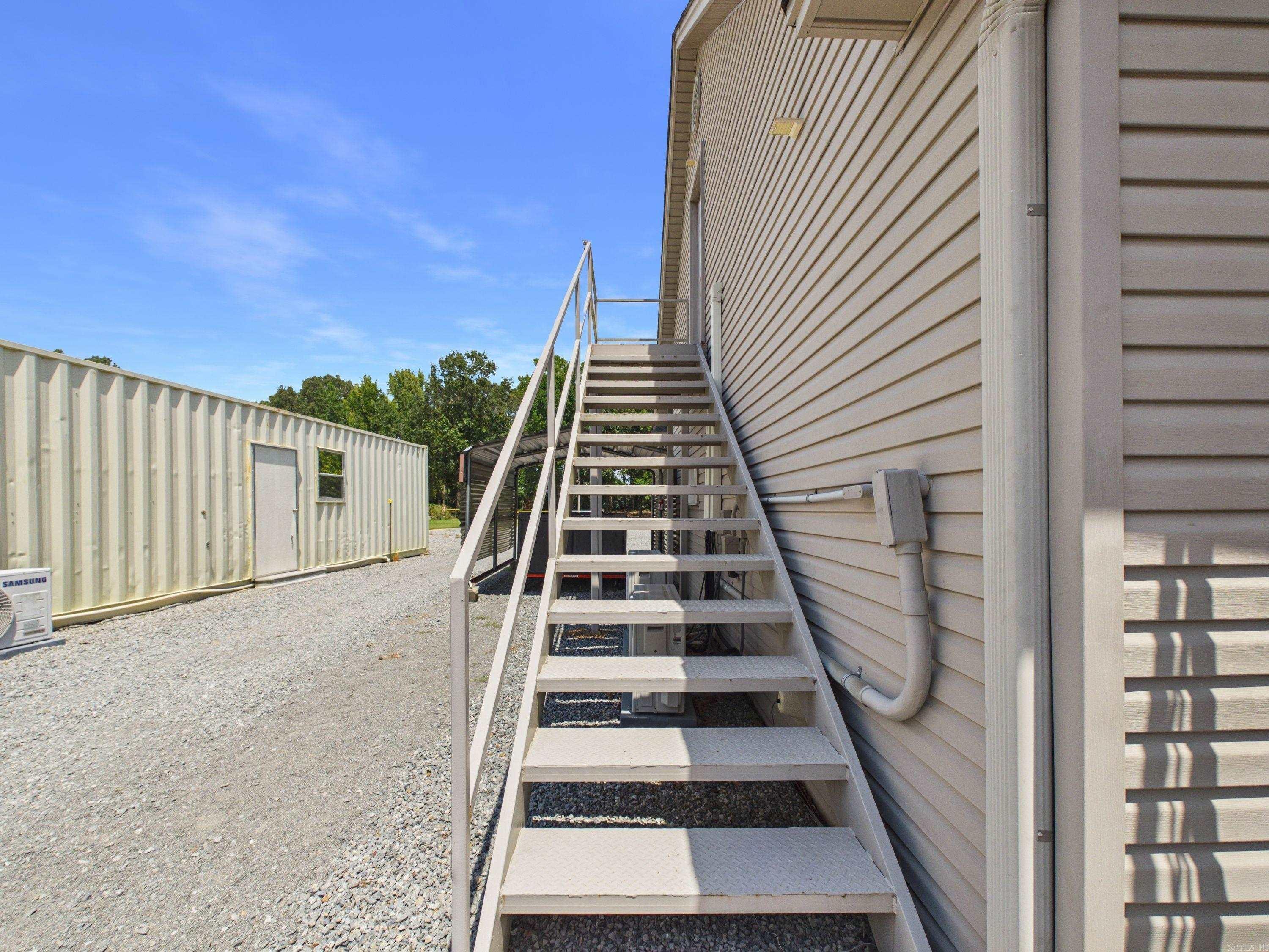 2802 Saddle Creek Rd  Hazen, AR