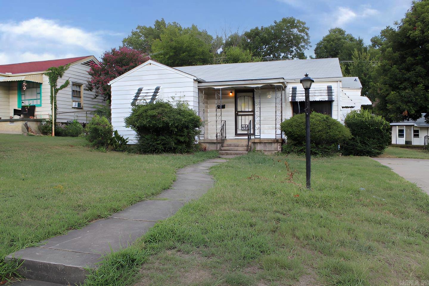 2012  Poplar  North Little Rock, AR
