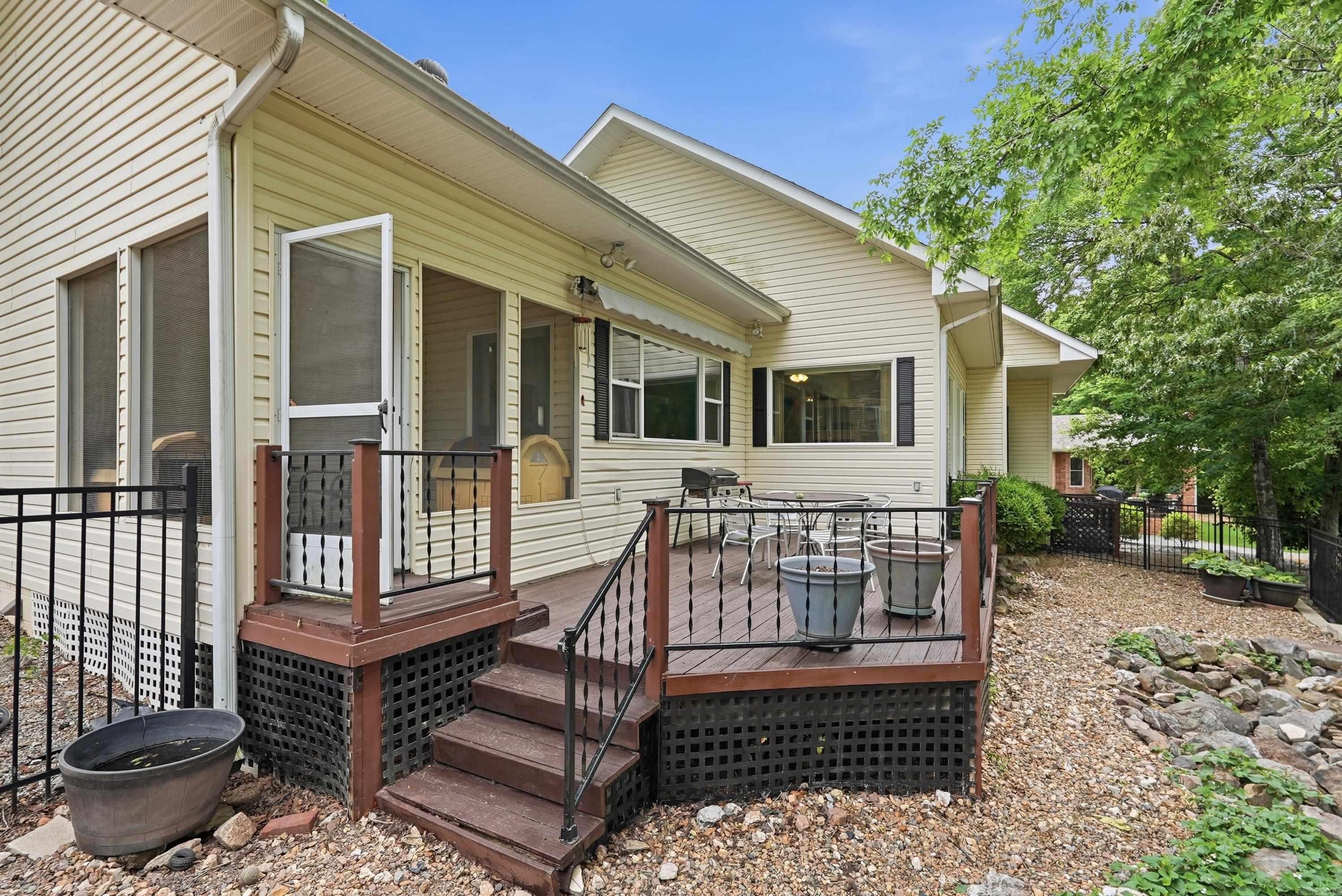 117 Cifuentes Way  Hot Springs Village, AR
