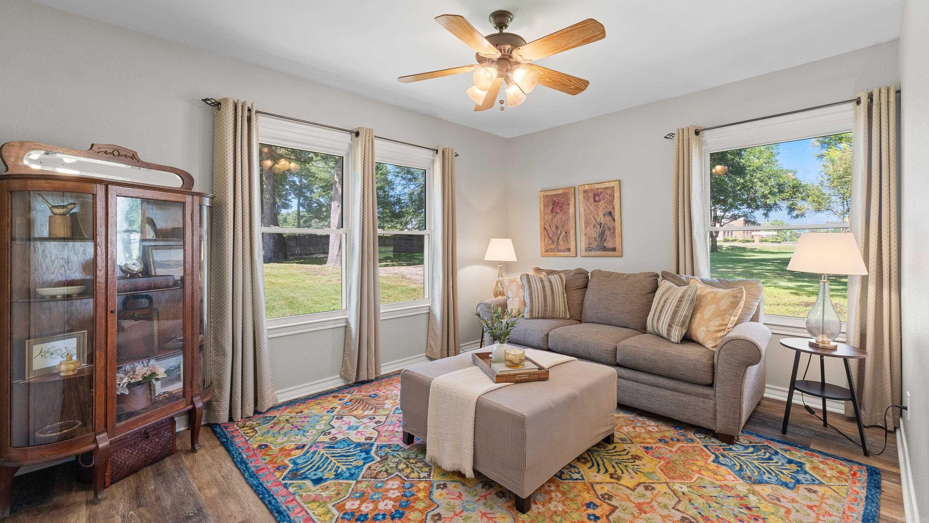 6509 Summerhill  Texarkana, TX