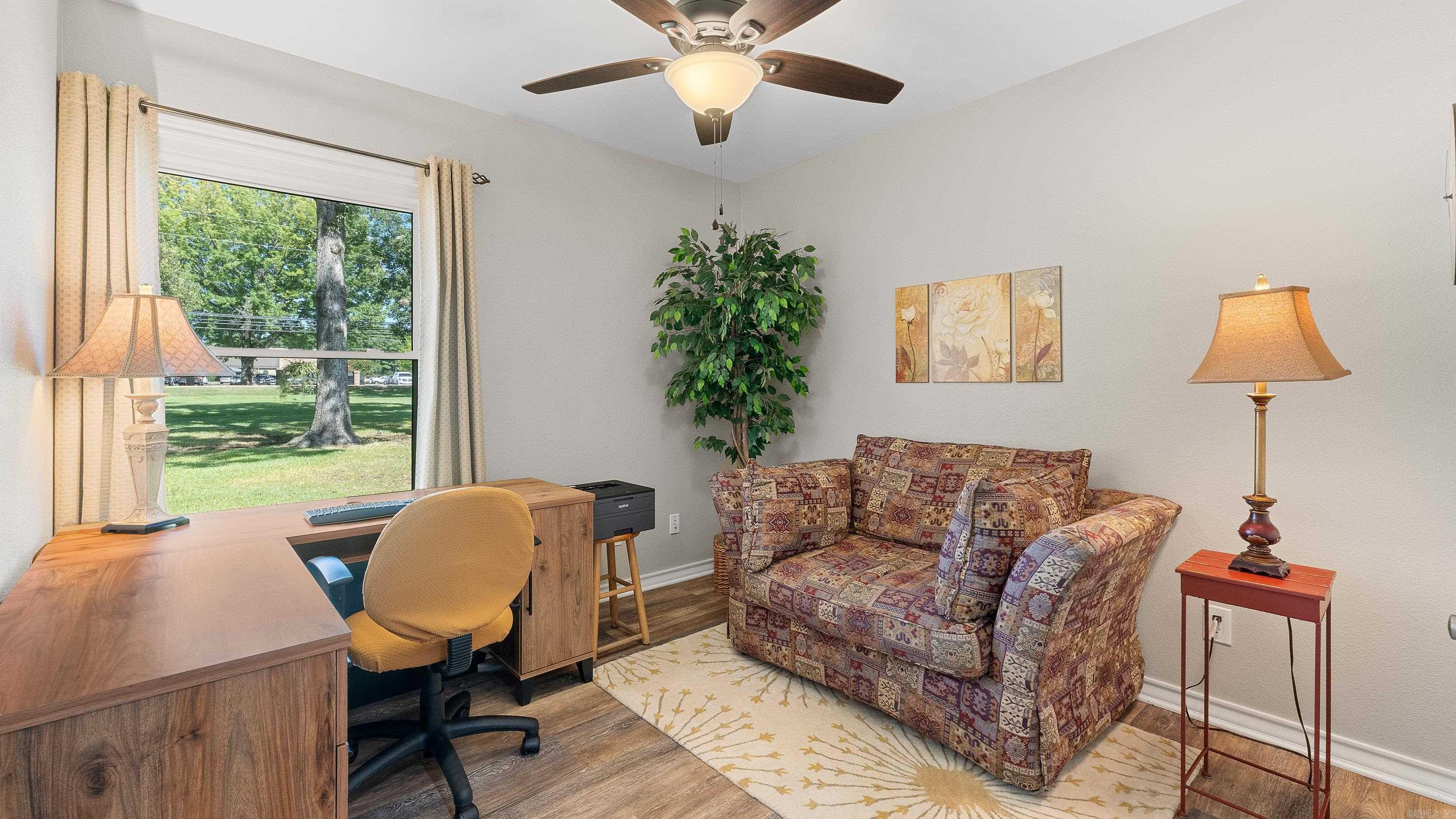 6509 Summerhill  Texarkana, TX