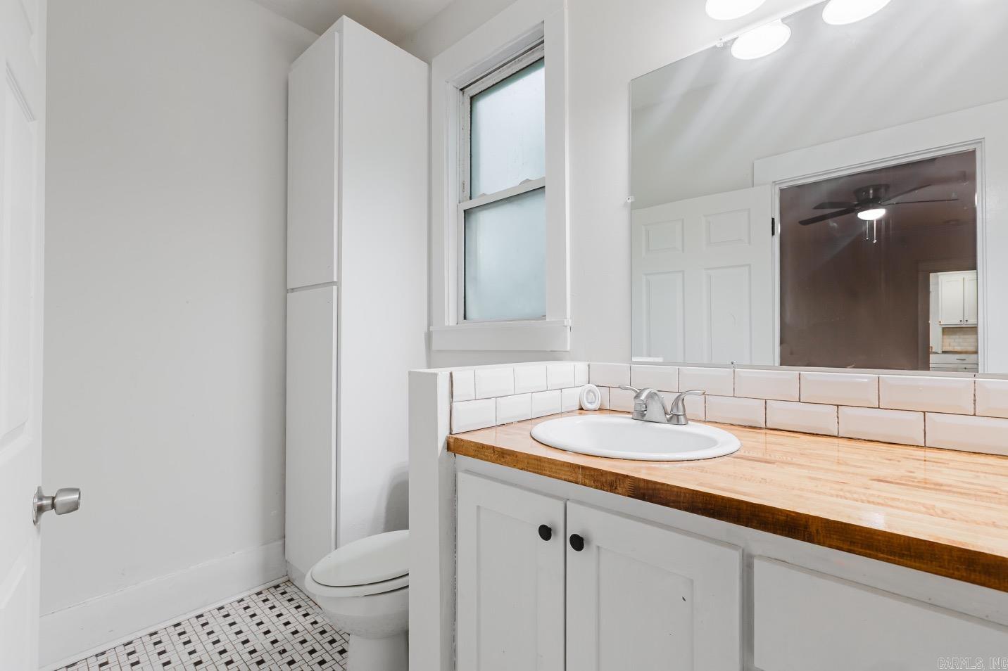 106 E Georgia  Beebe, AR