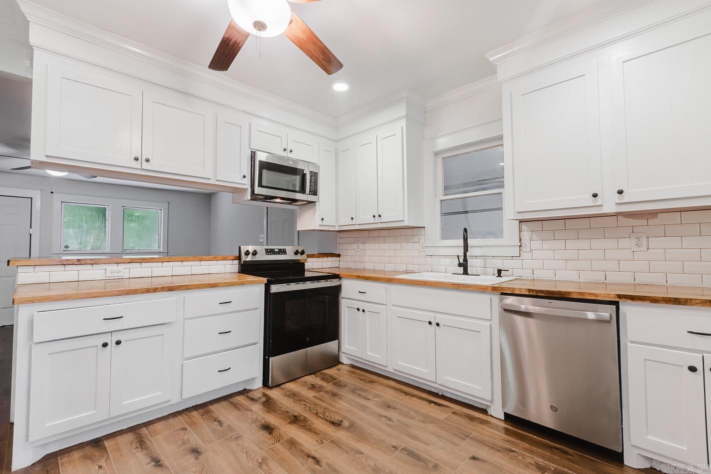 106 E Georgia  Beebe, AR