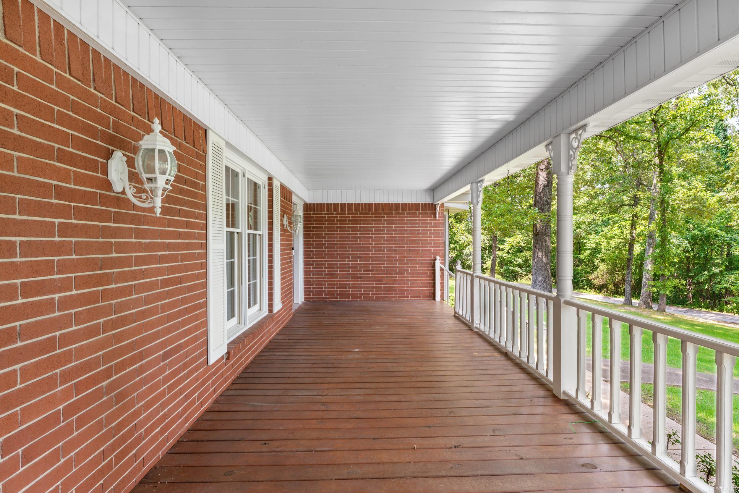 198 Rock Creek Drive  Mountain Home, AR