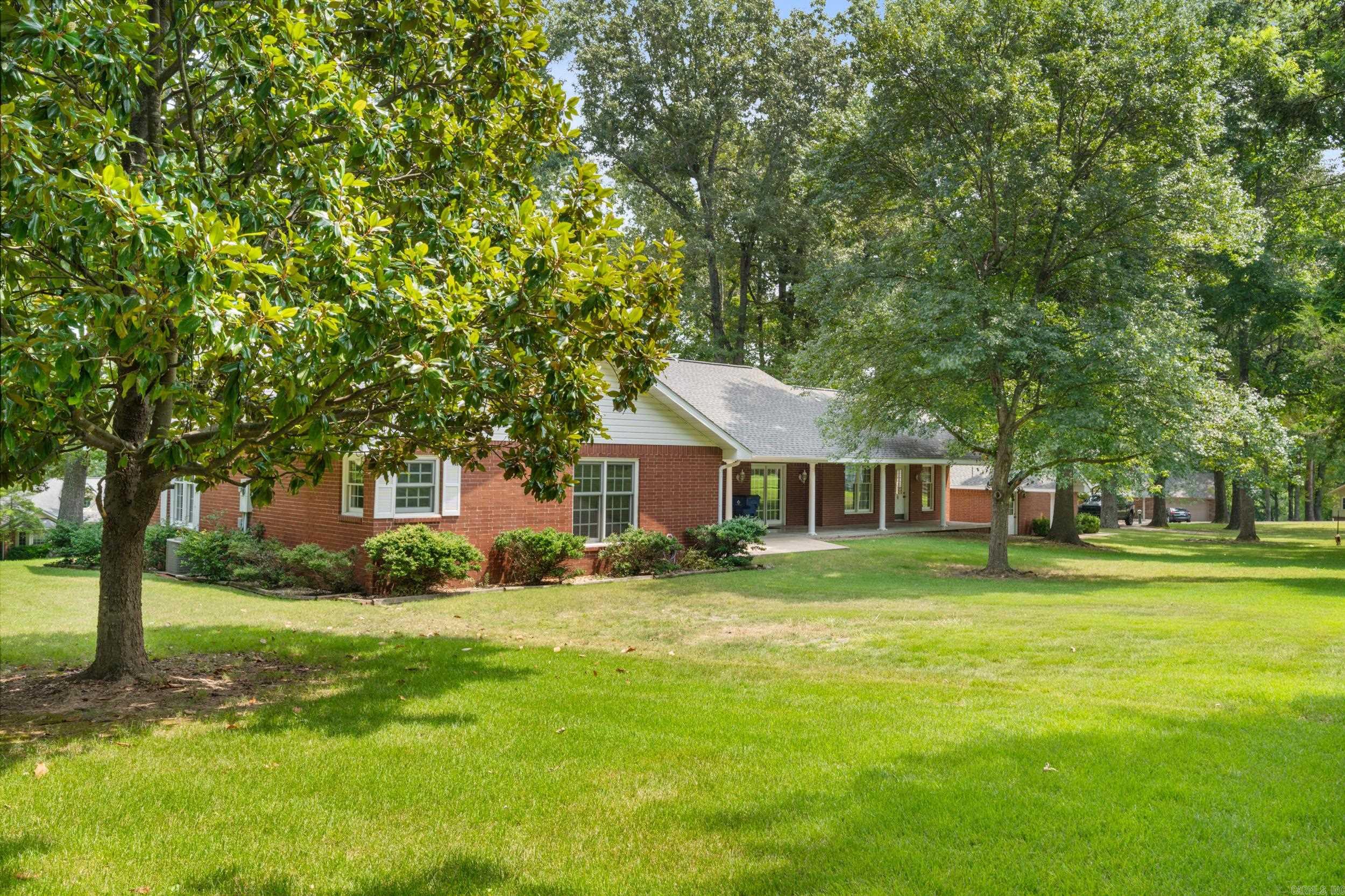 198 Rock Creek Drive  Mountain Home, AR