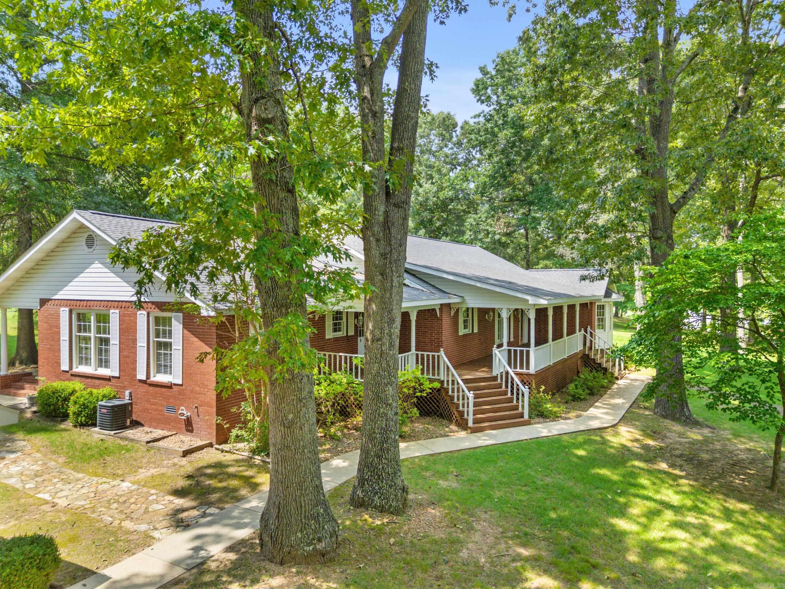 198 Rock Creek Drive  Mountain Home, AR