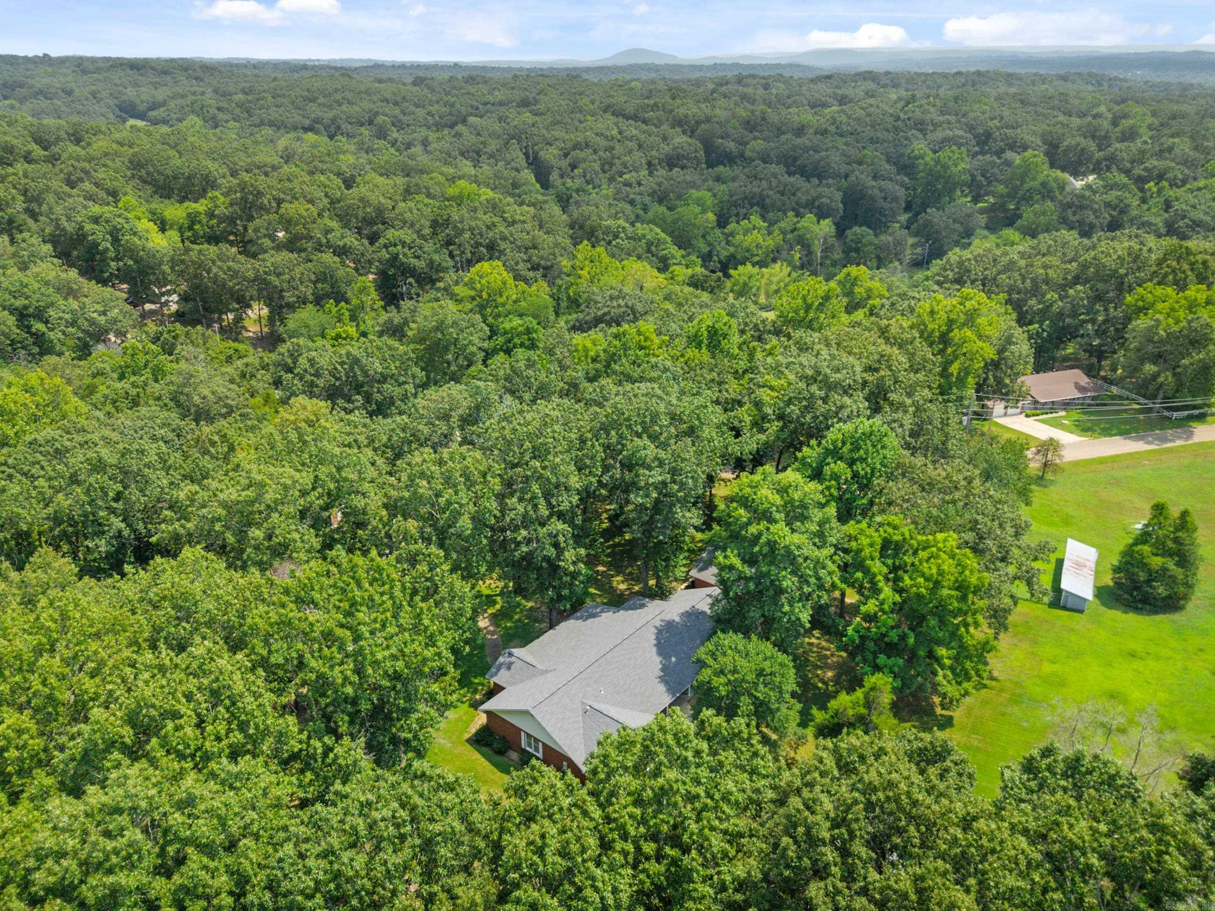198 Rock Creek Drive  Mountain Home, AR
