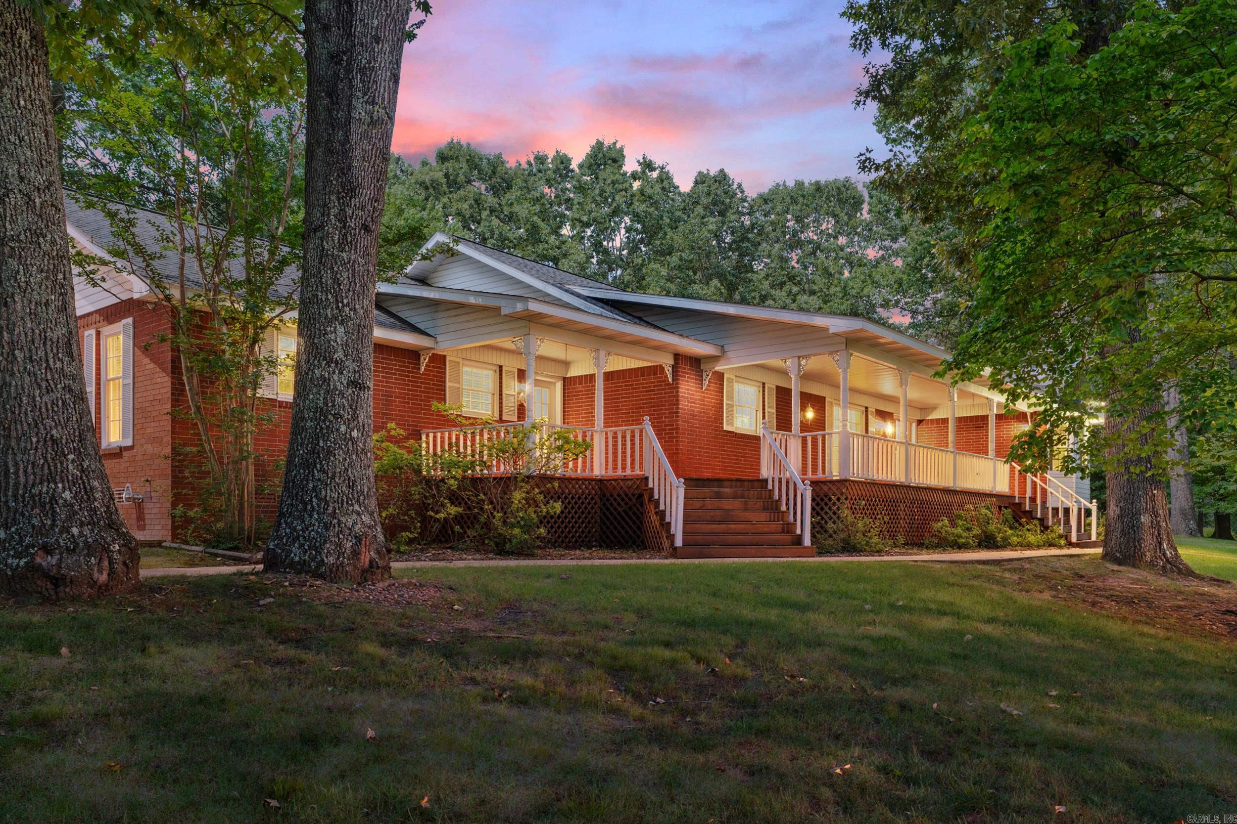 198 Rock Creek Drive  Mountain Home, AR