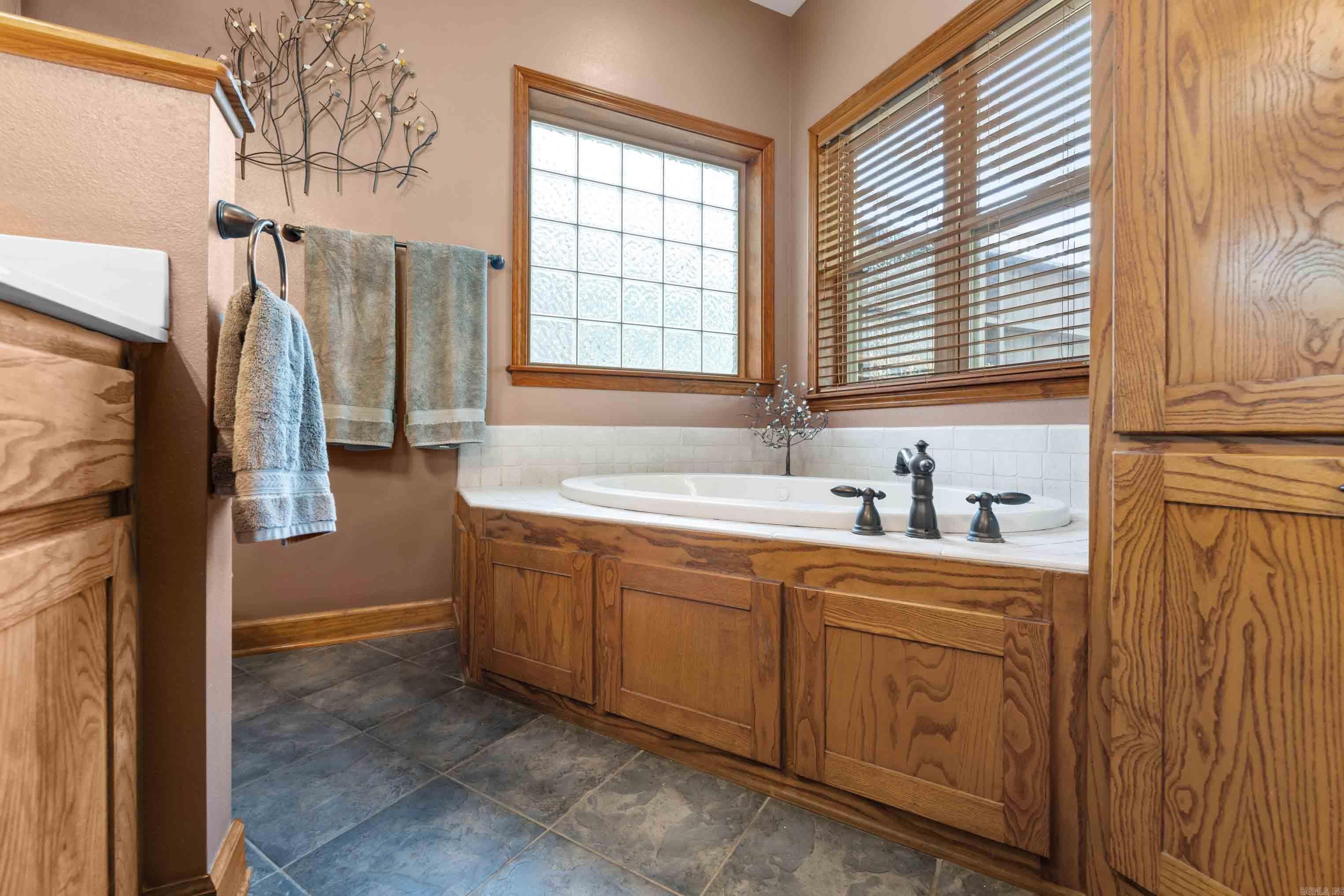 817 Stacy Springs  Heber Springs, AR
