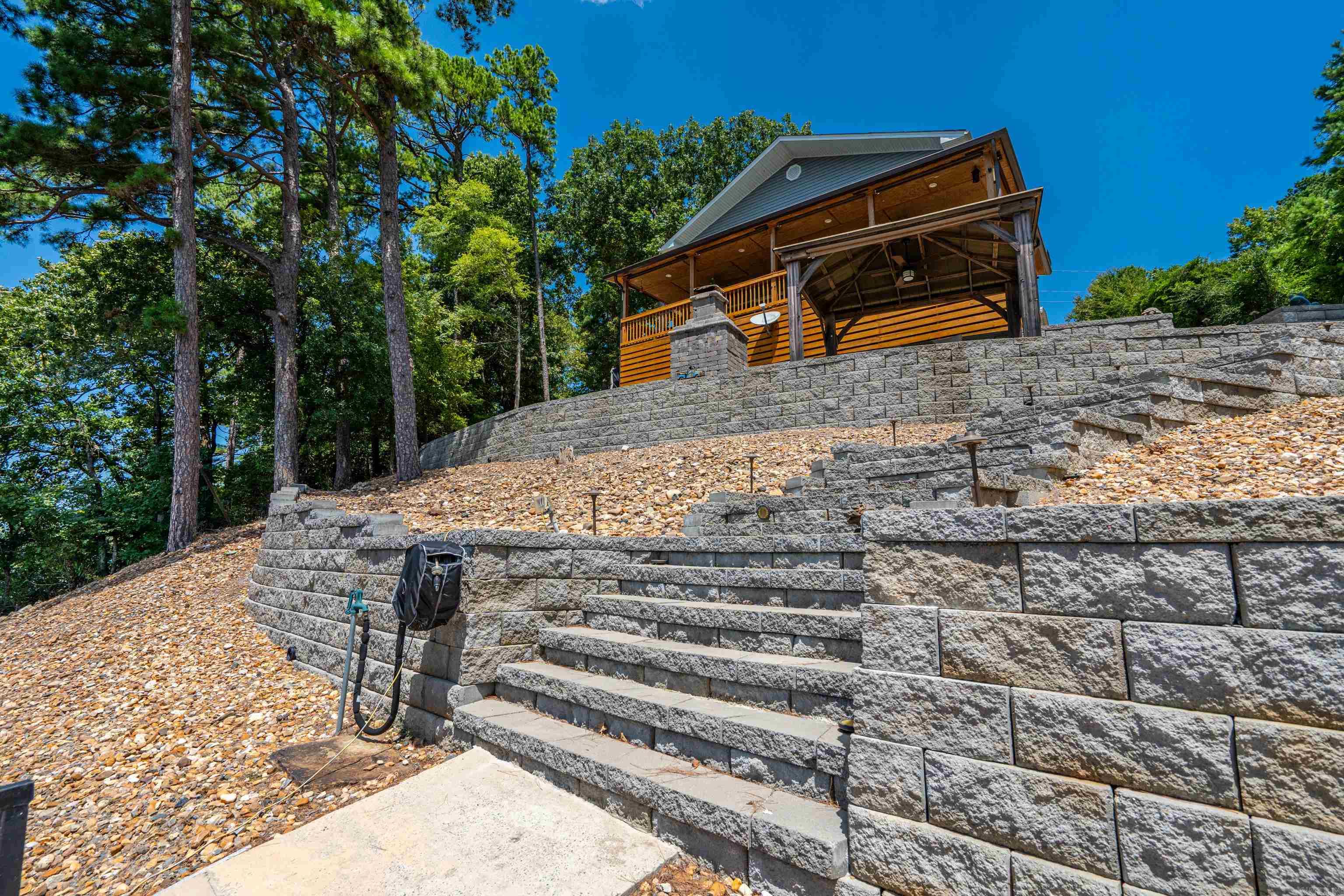 391 Catherine Cove Loop  Malvern, AR
